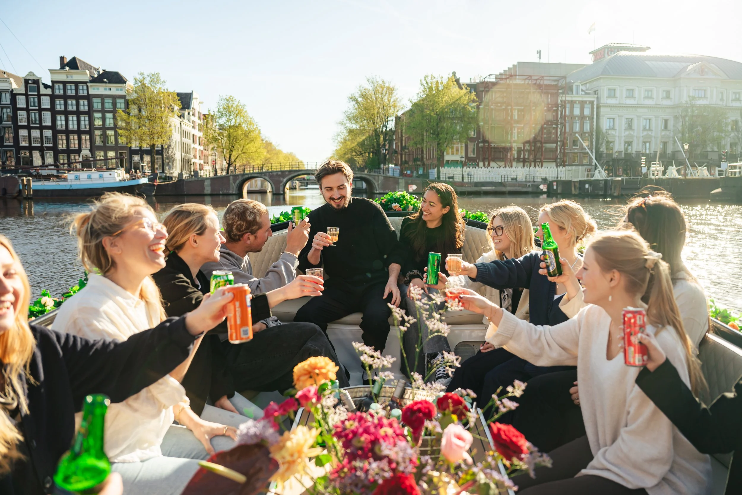 20260407_0834_Amsterdamliebe_TiffanyKonings_638321__LR.jpg