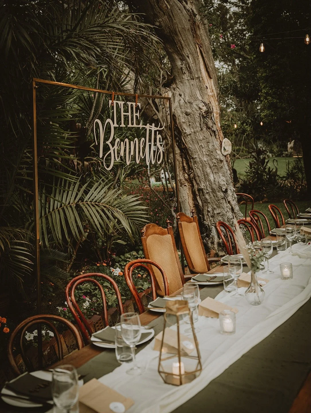 Throwback to this absolutely gorgeous and unique wedding under our Ivy tree, celebrating Mr &amp; Mrs Bennett✨ 

Bagpipes, tequila and all things vintage! What&rsquo;s not to love? 

Captured by the one and only @foxandwildling_photography 📷

#perth