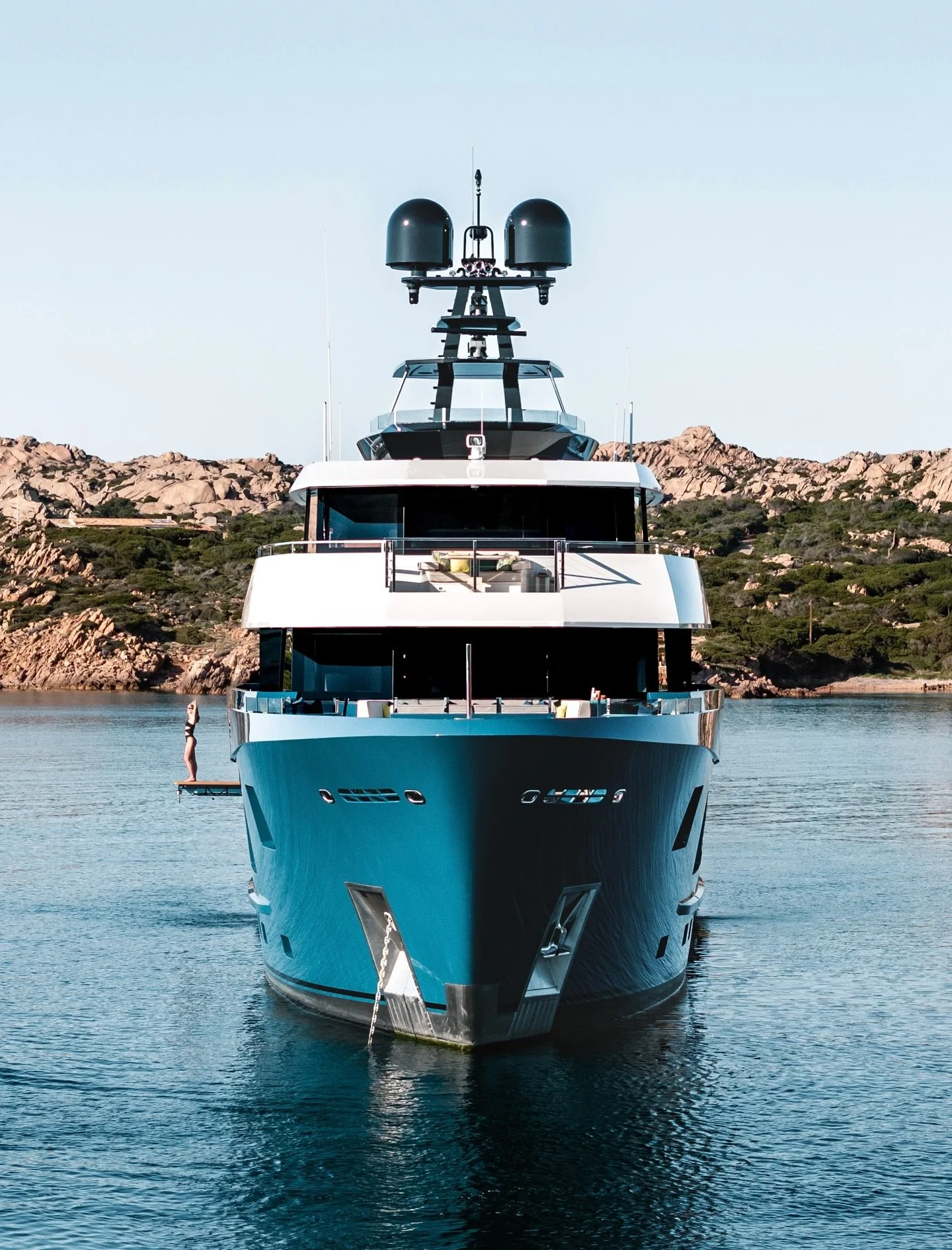 KING BENJI - the ultimate adventure.

#dunya #superyacht #adventure