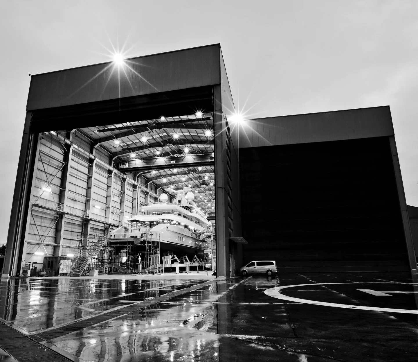 Where the magic happens&hellip;

#dunya #shipyard #superyacht #newbuild