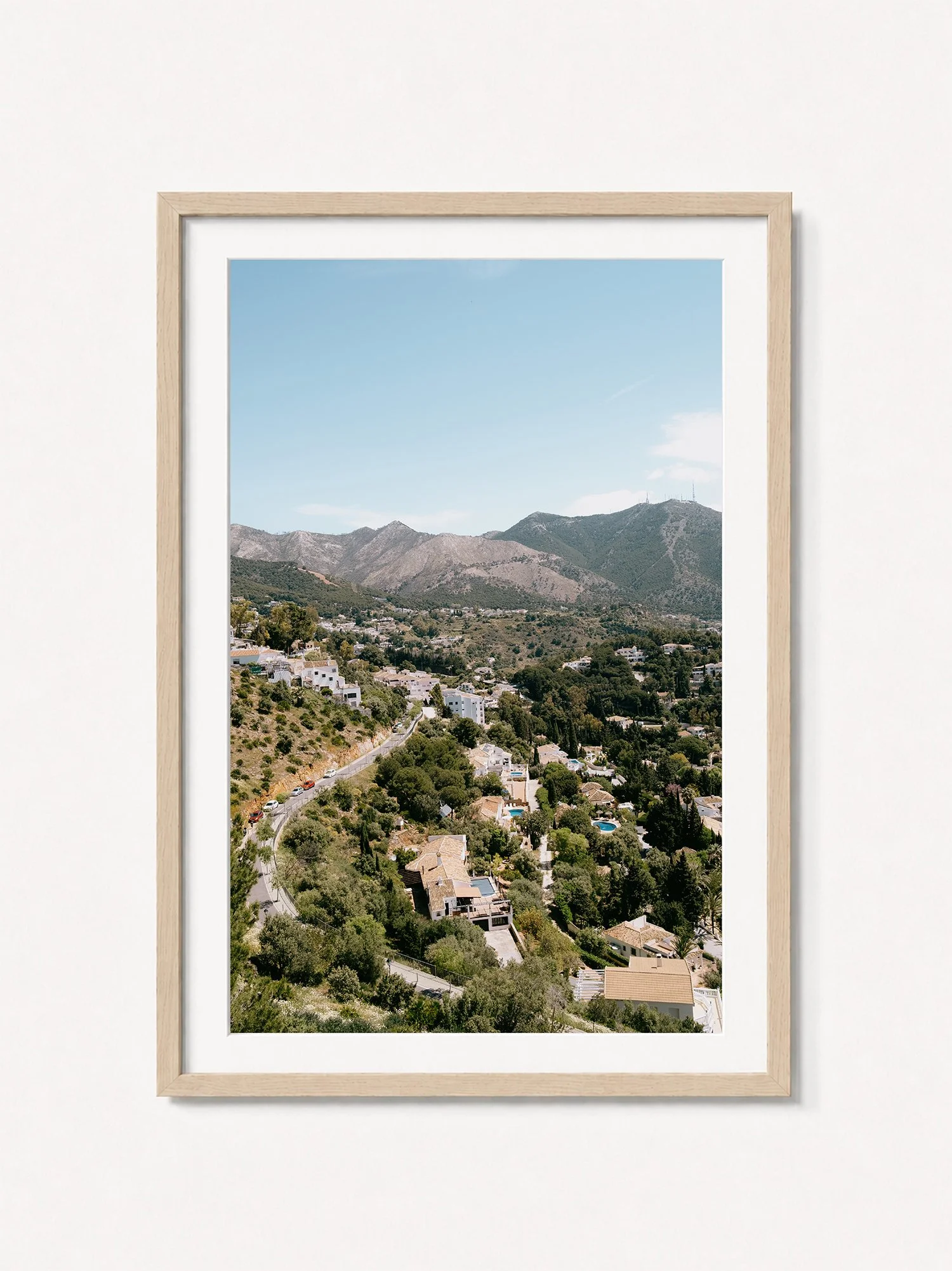 HomesMeetHillsOak.jpg