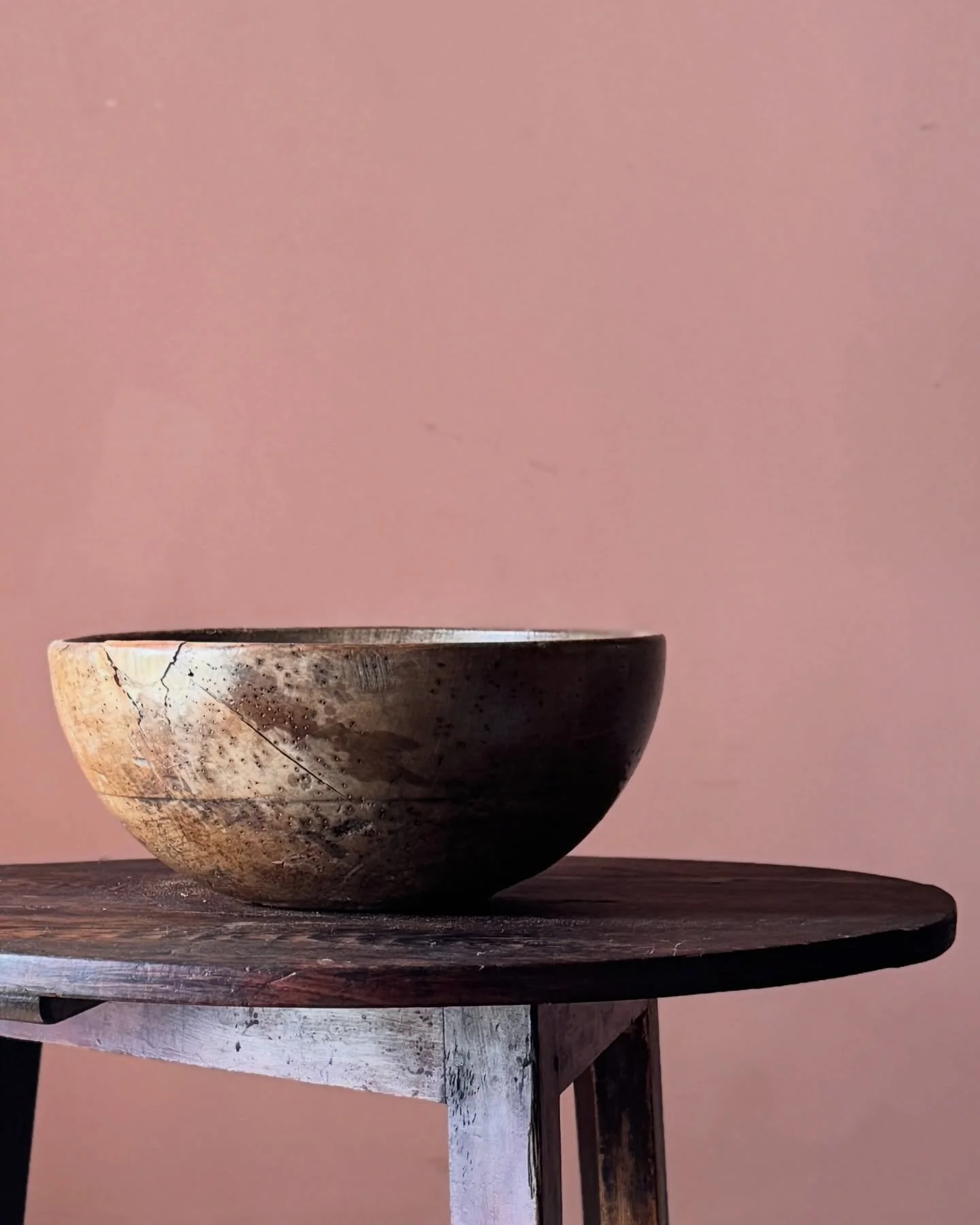 An unusually large 19th Century sycamore dairy bowl with a wonderful old historic repair. Sometimes an added joy of an object is an old repair, highlighting its importance over years and generations. A great bowl.

Height 18 cm
Diameter 42 cm
&pound;