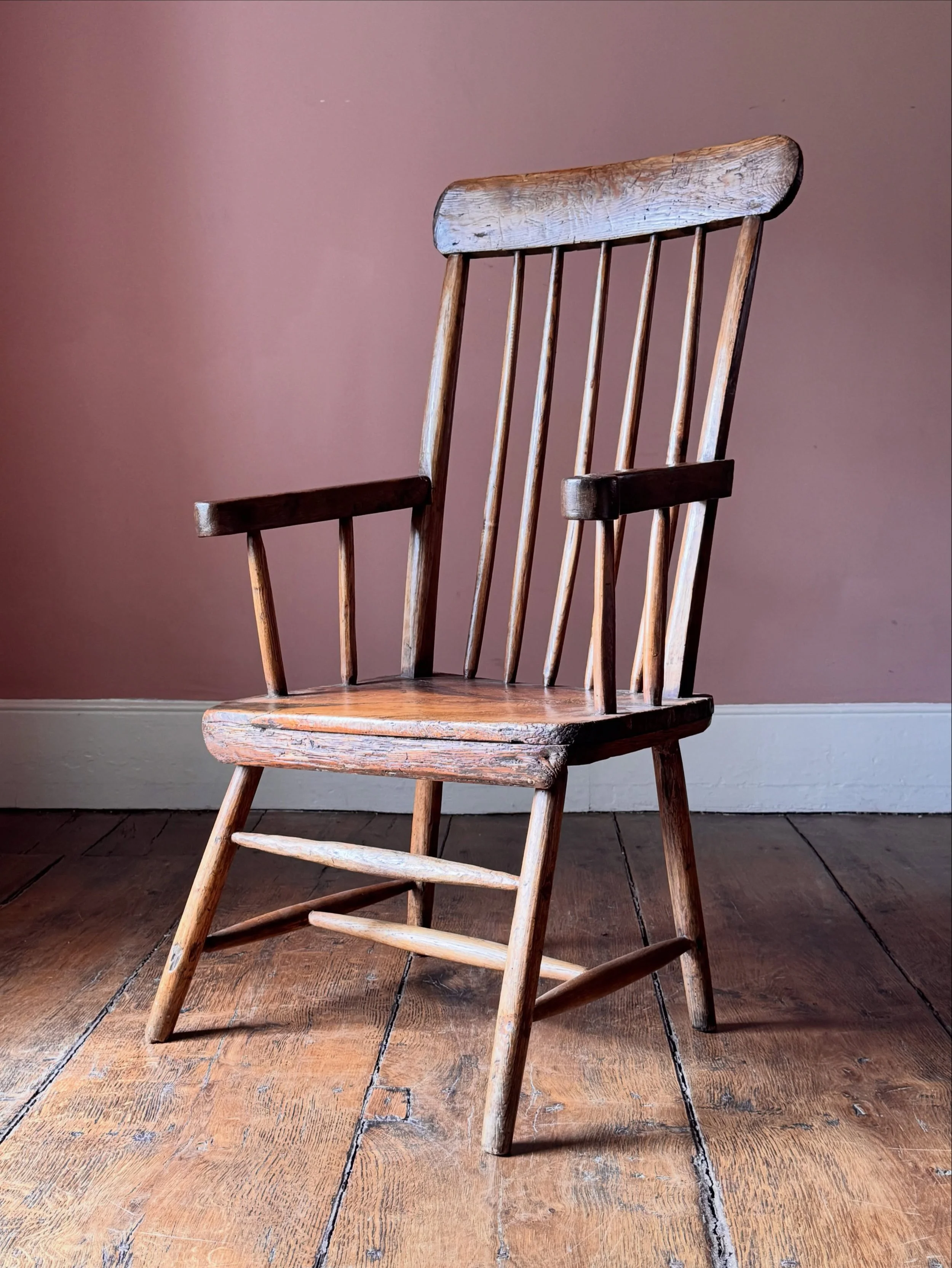 An attractive 19th Century country stick chair sourced in West Wales. Sturdy and comfortable.

Height 107 cm
Width 54 cm
Depth 47 cm

Now available to view on the website vie recent acquisitions link in bio or DM for details