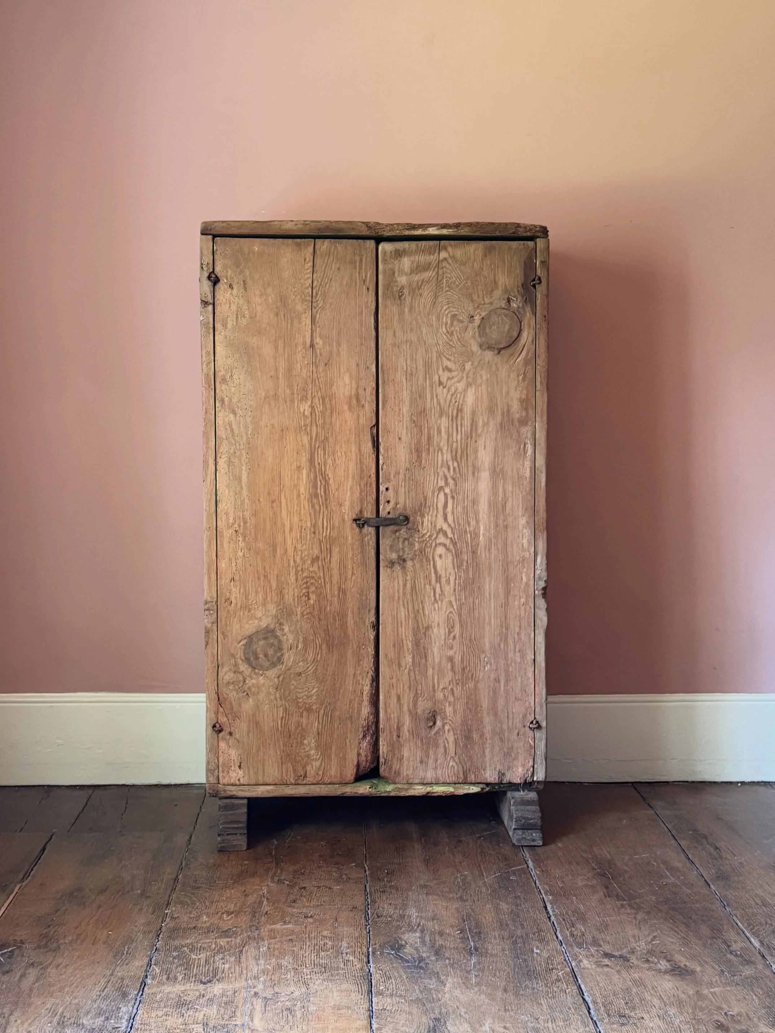 A primitive 19th Century French pine food cupboard with a painted interior. A very attractive and useful piece of vernacular furniture. A good thing. 

Height 132 cm
Depth 74 cm
Width 33 cm

Coming to the website today. DM for details