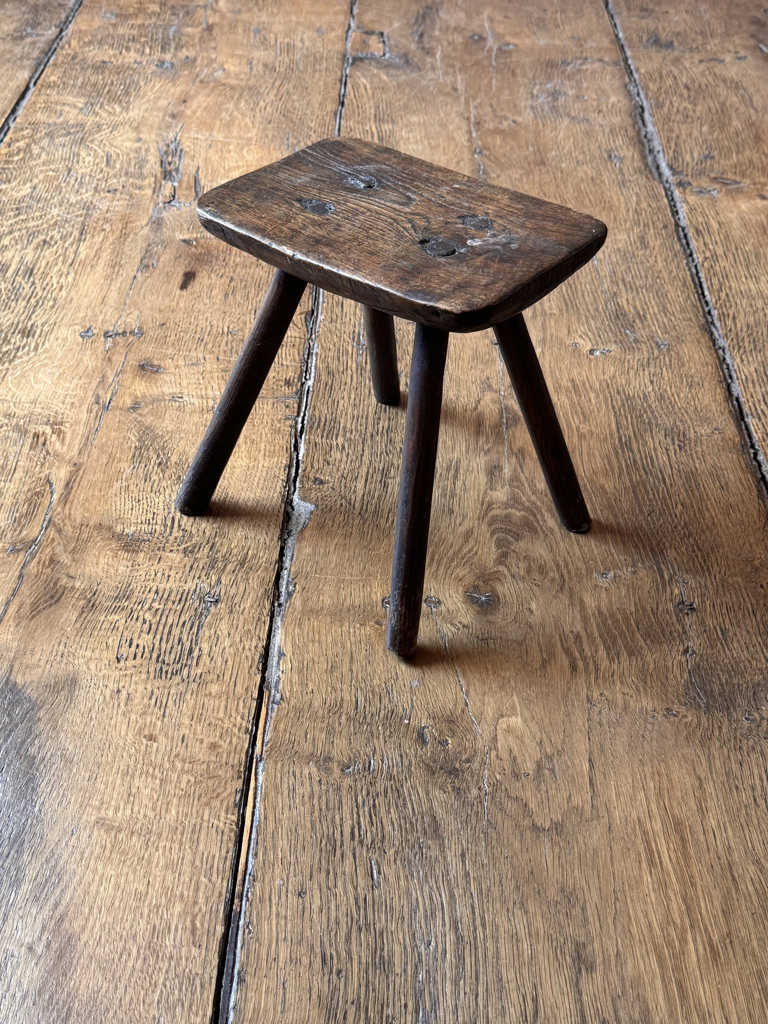 Elegant 19th Century Elm Stool