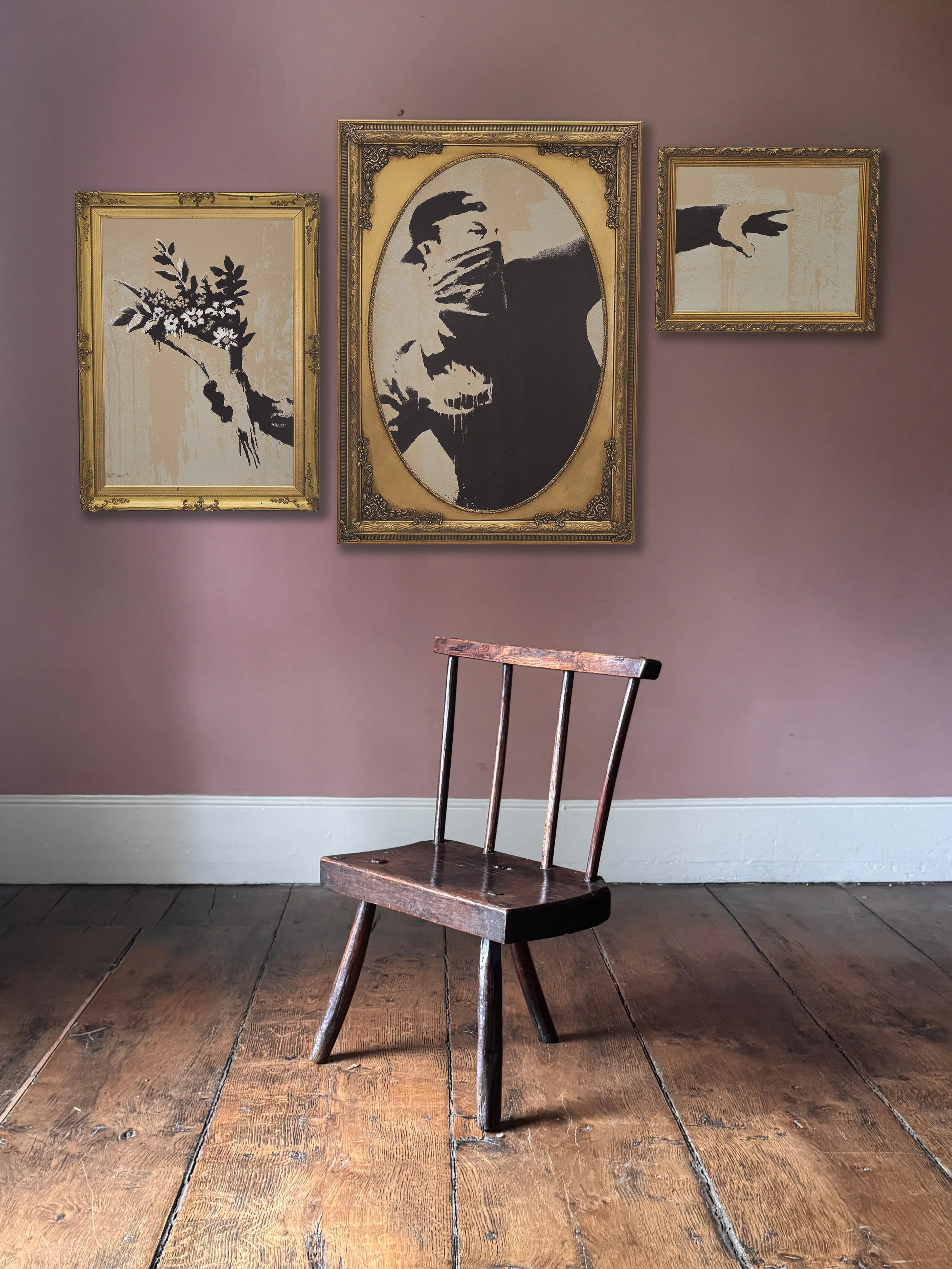 extraordinary-objects-banksy-flower-thrower-in-situ-3.jpg