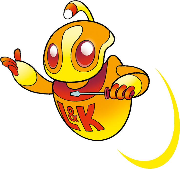 Cartoon-Cone mit einem niedlichen, orangefarbenen Tiercharakter, der ein Messer hält, mit K&K-Logo auf dem Körper und einem Mond im Hintergrund.