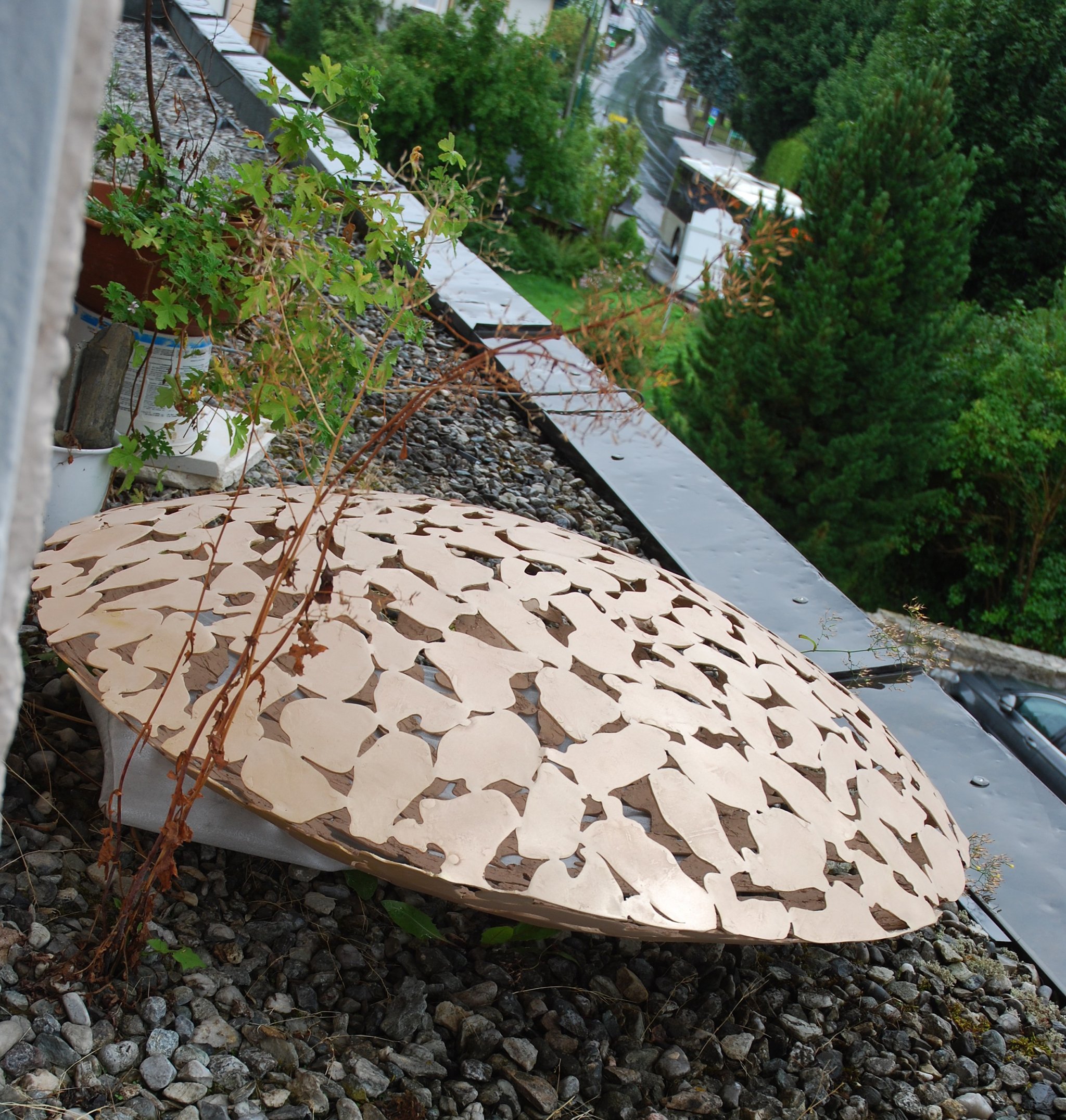 2016_IRIS/Membran, Durchmesser 80 cm/40cm, Bronze 