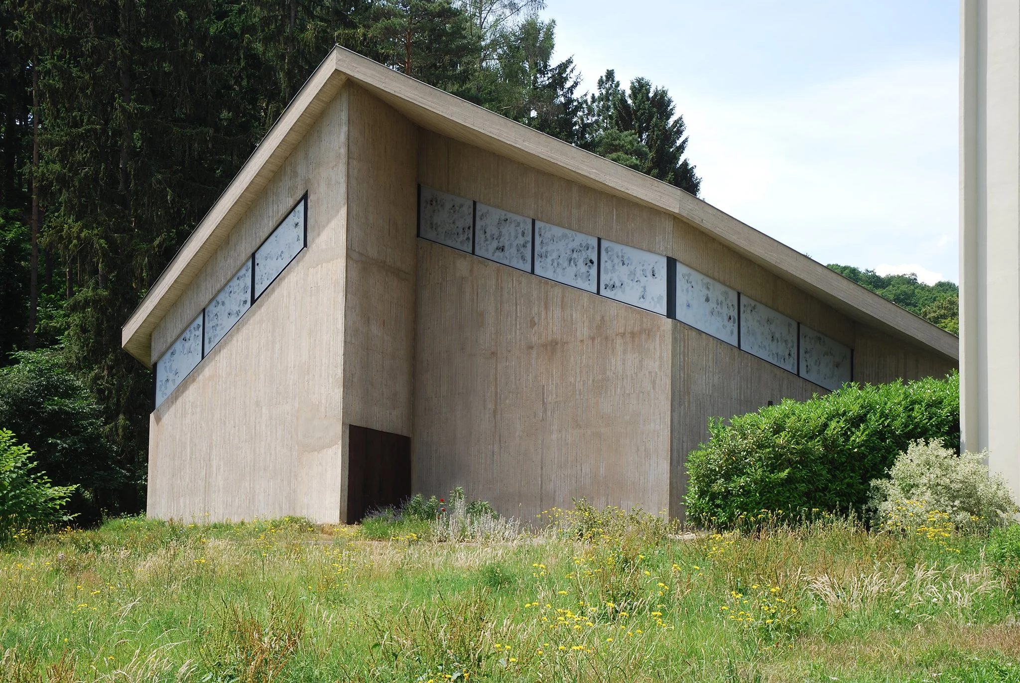 2015_Fensterband/Glasgestaltung, Kath. Kirche Bad Sauerbrunn, Bad Sauerbrunn