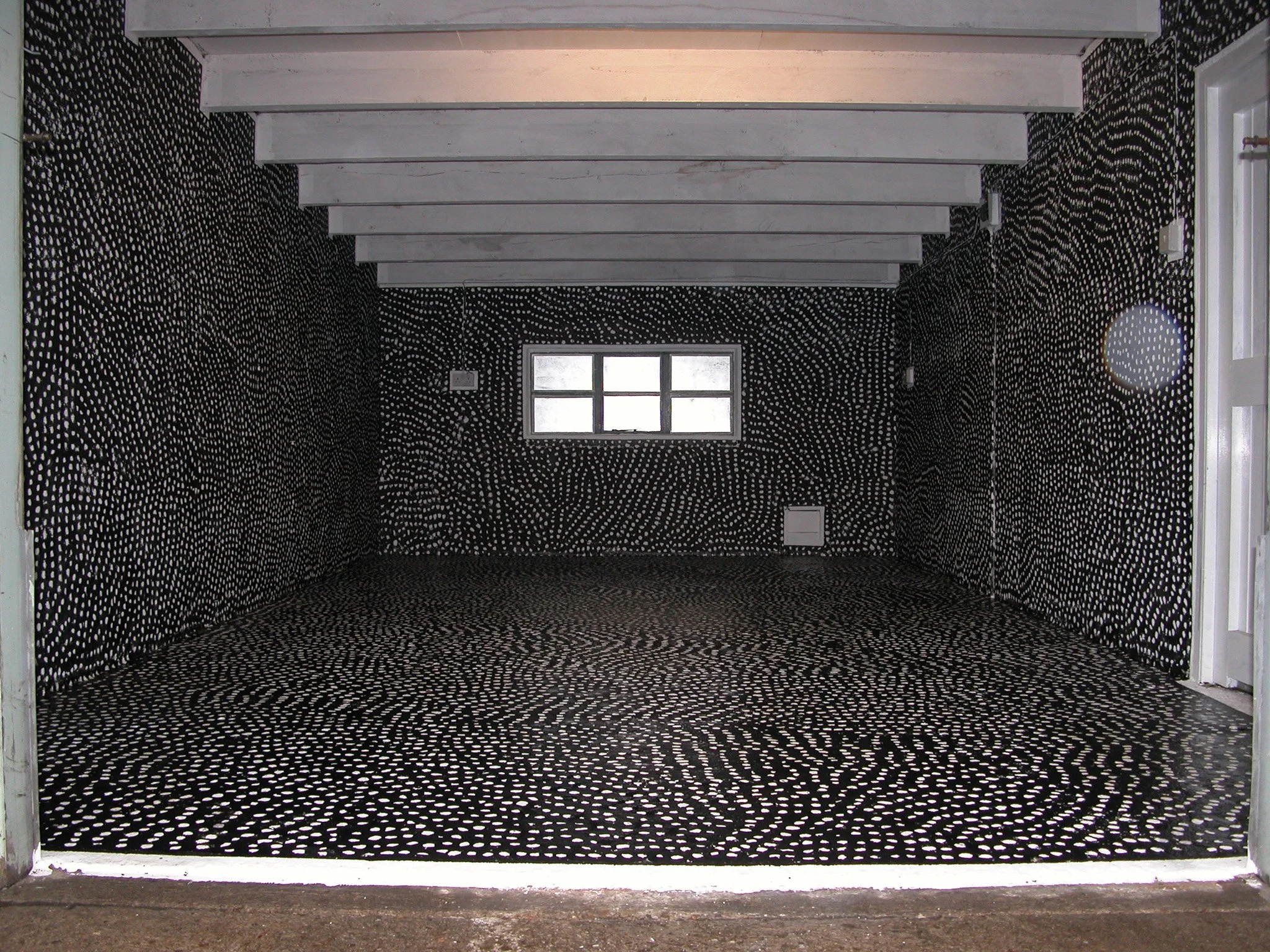 2004_structure/blind window, Dufftown, Schottland