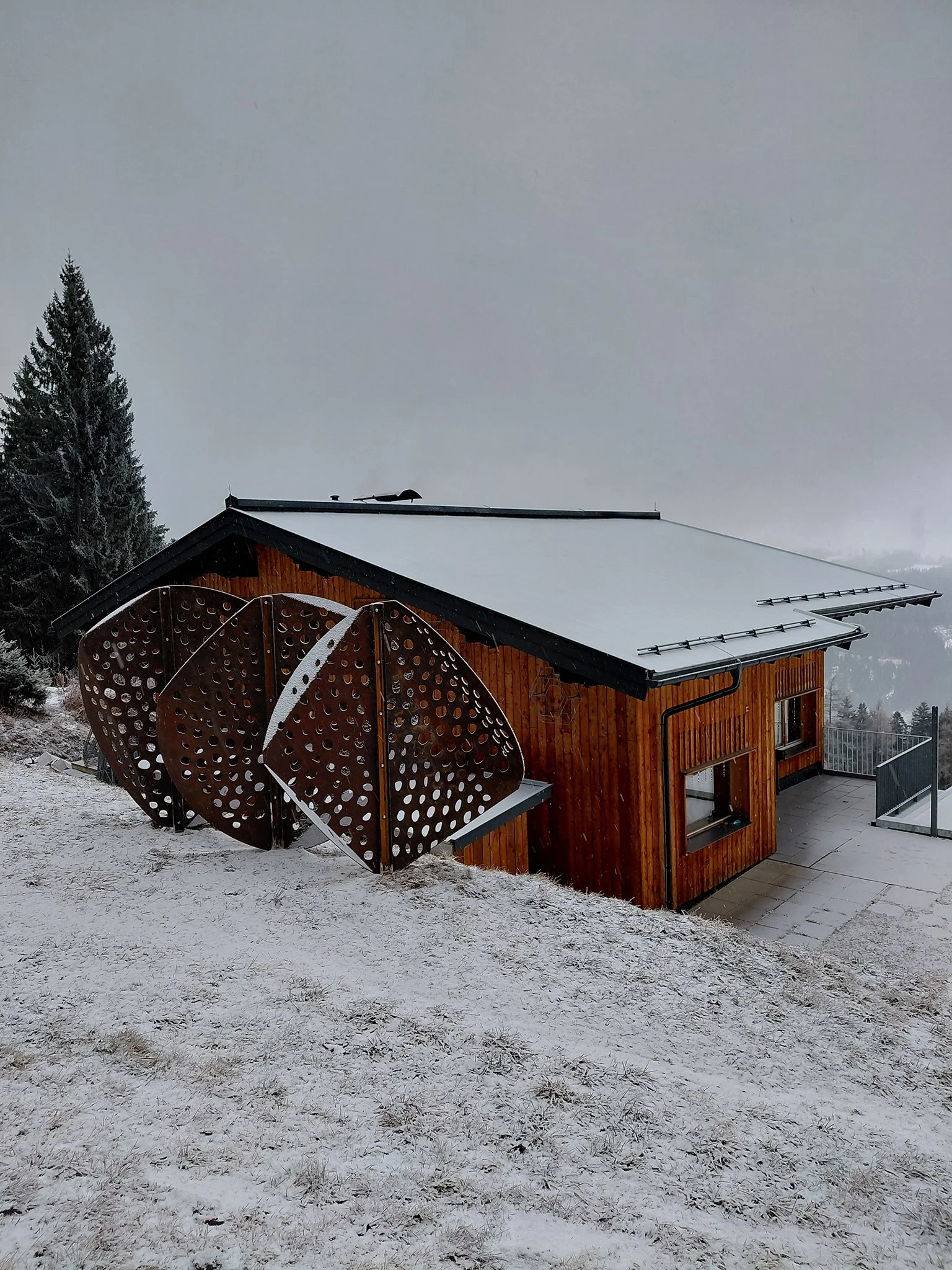 2025_Studio, Schwemmberg