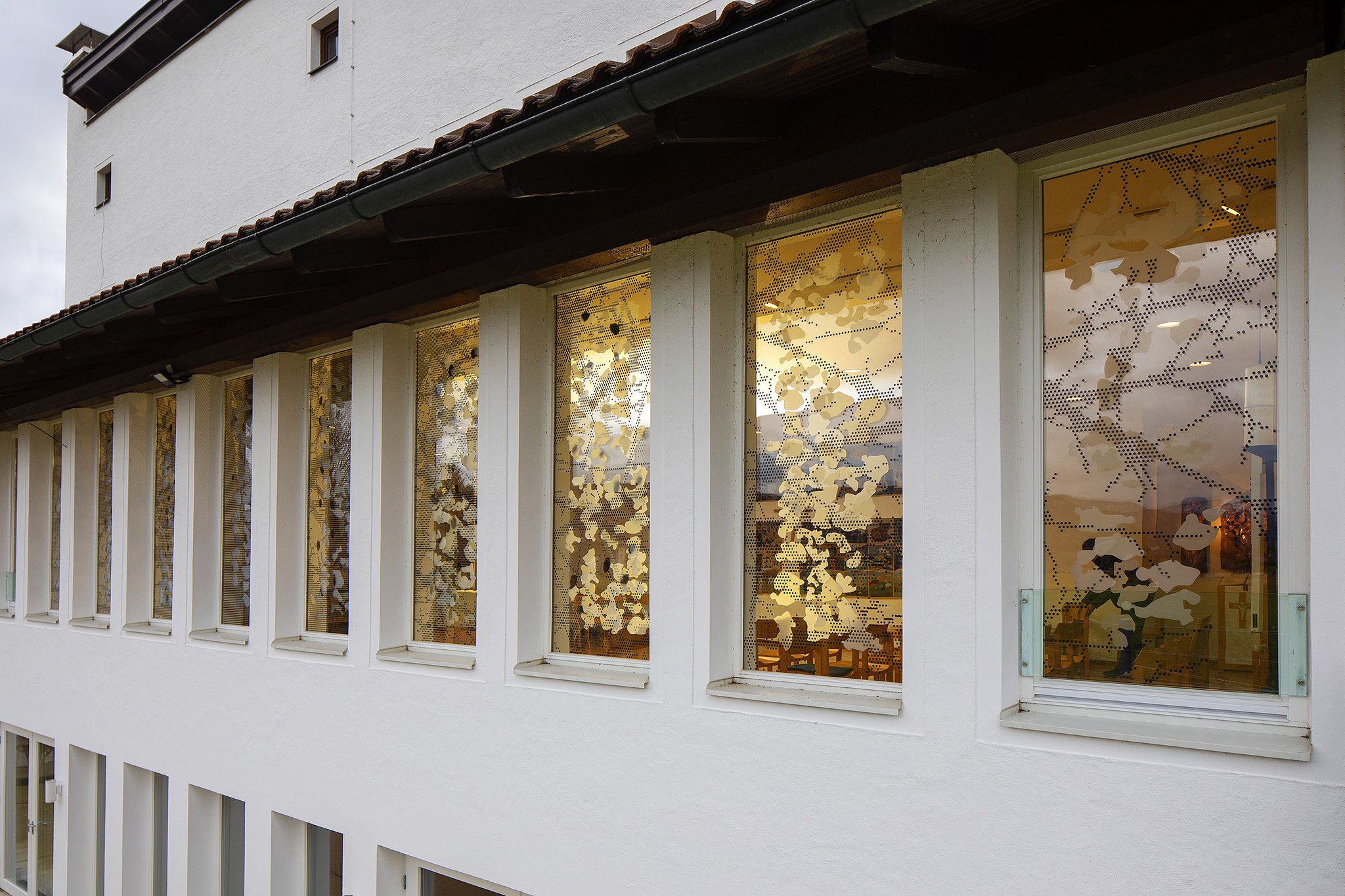 2018_Glasgestaltung, Pfarre St. Josef, Neualm bei Hallein