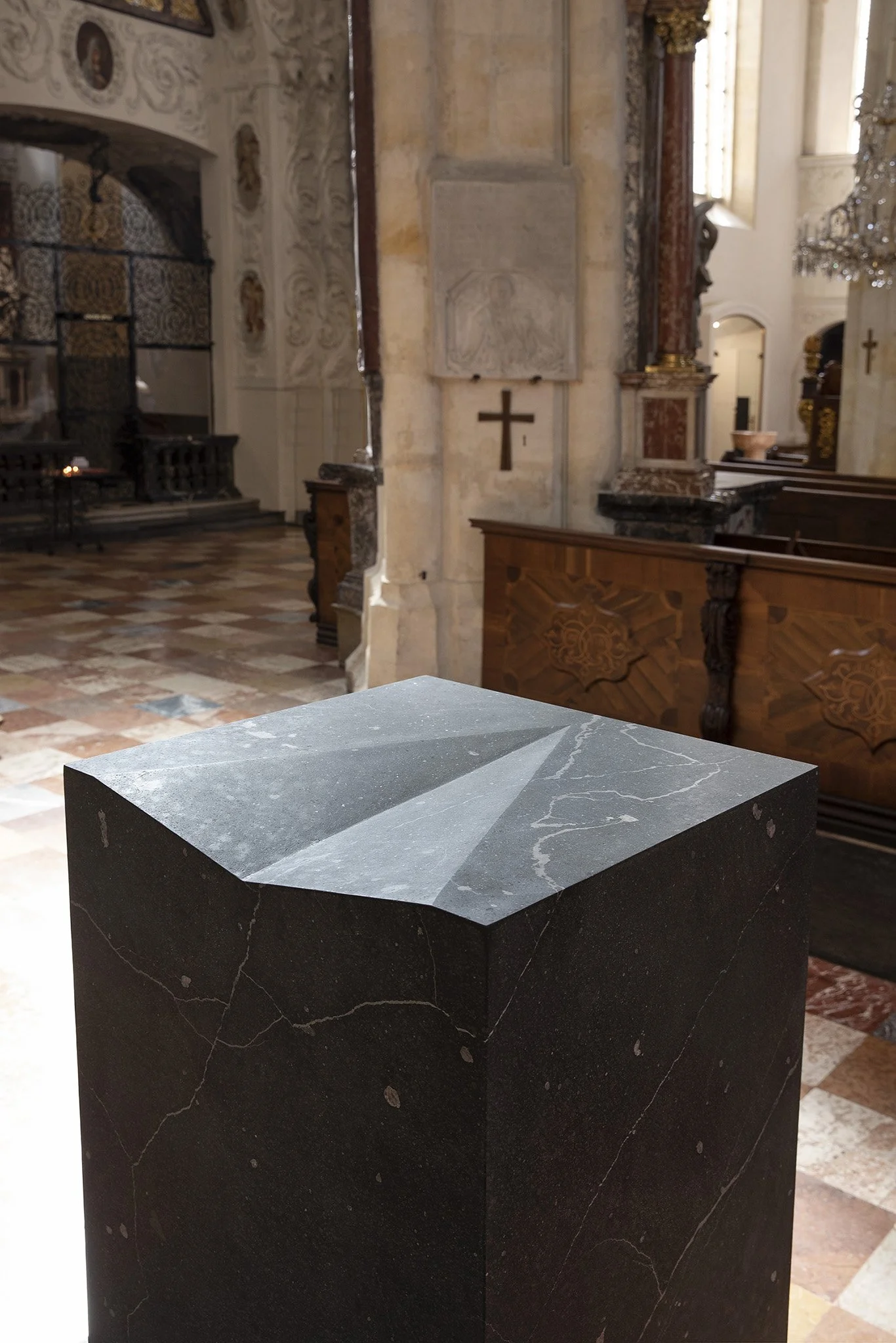 2020_Ambo, neue liturgische Orte, Dom zu Graz, Graz