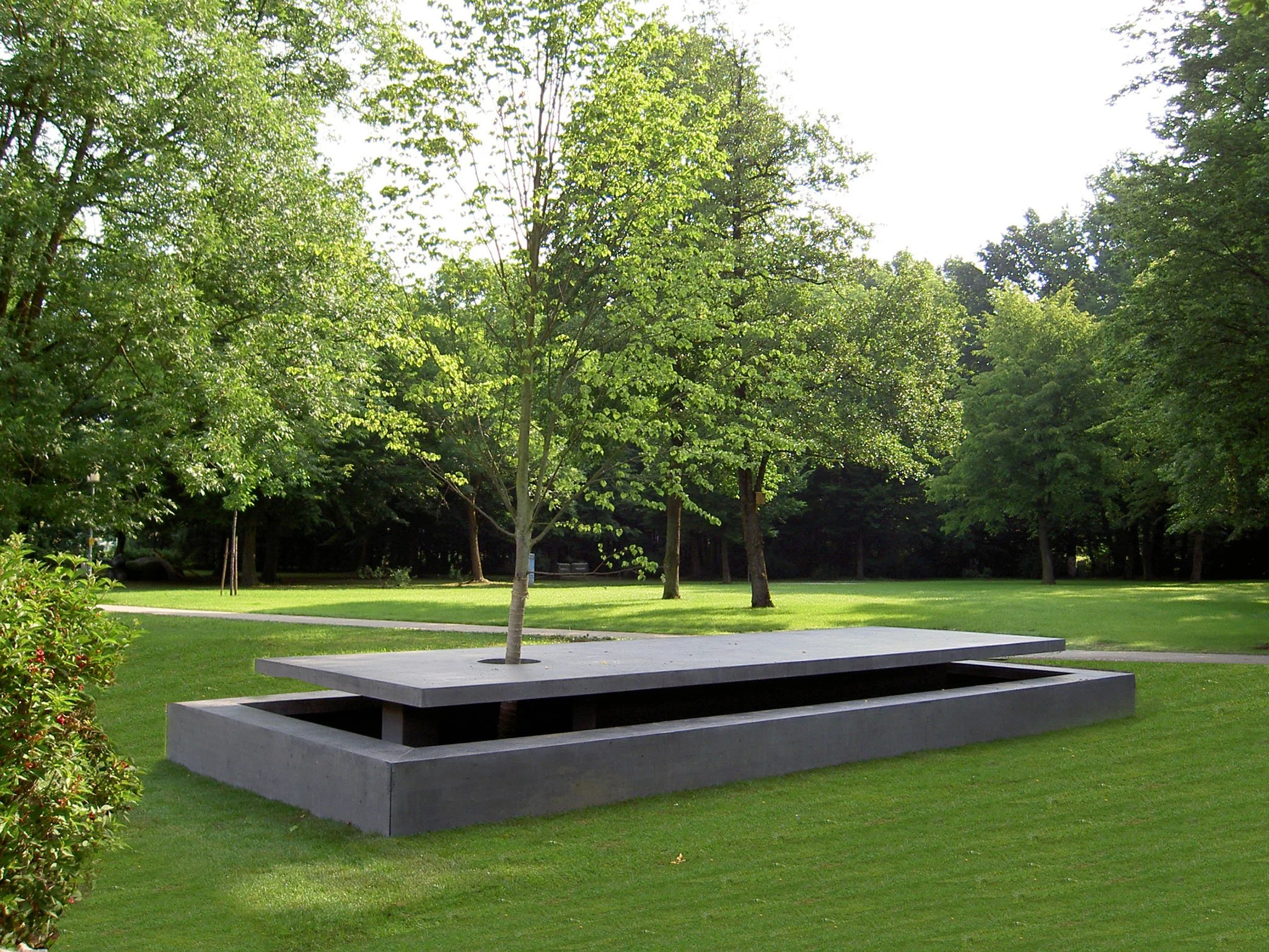 2005_Tisch, Gleinstätten