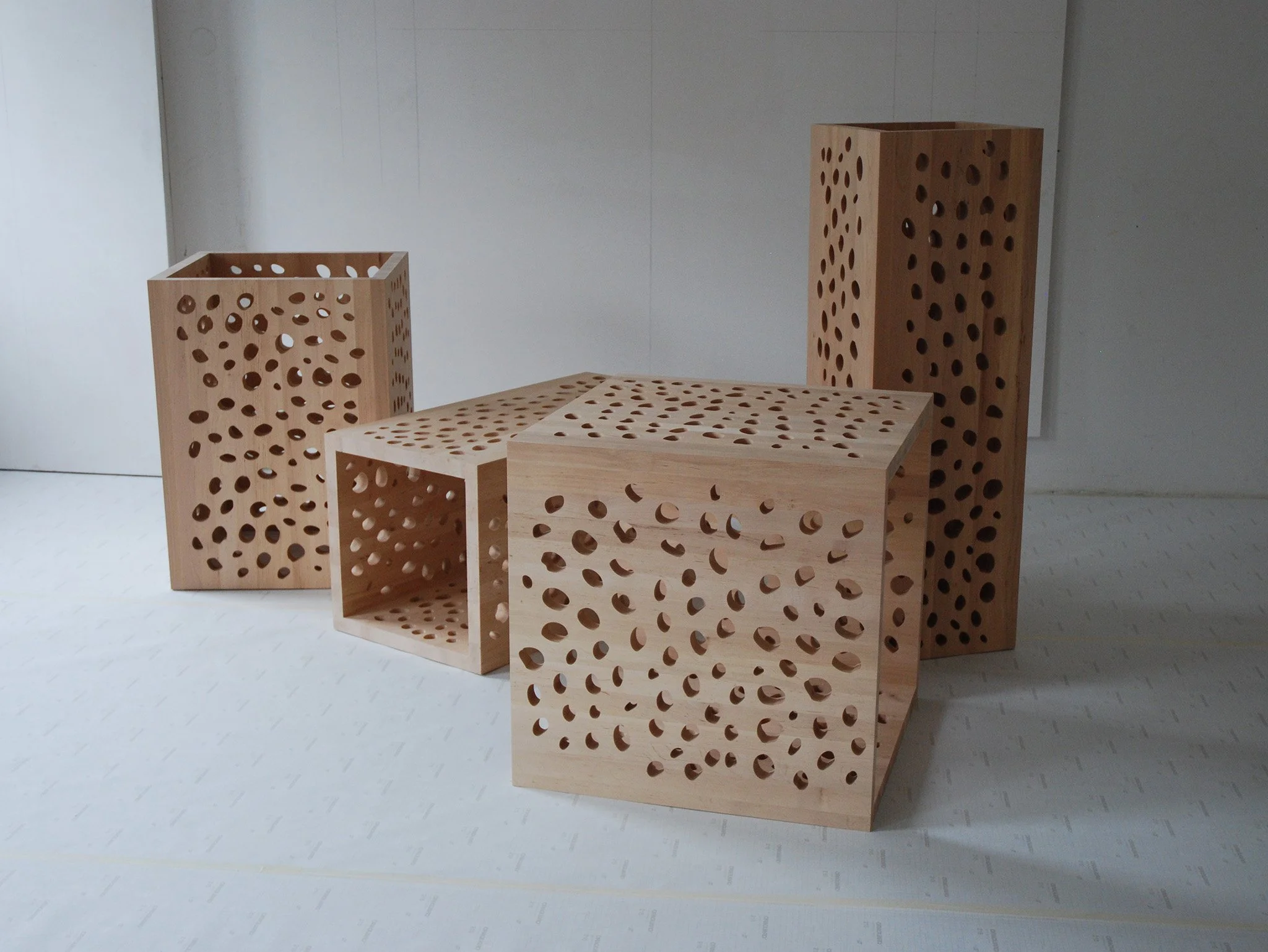 2012_Körper, 120 x 70 x 70 cm, Holz 