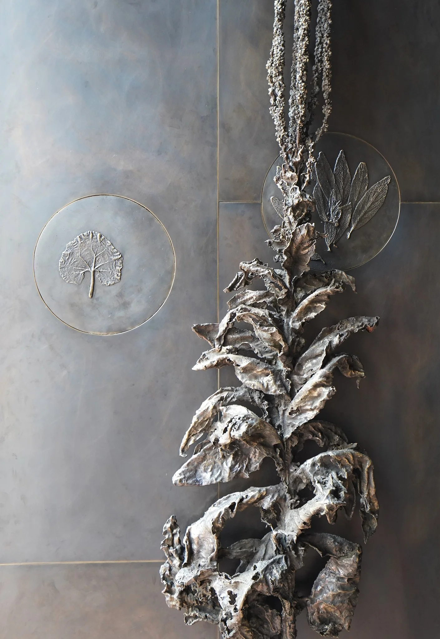 2025_Neues Portal, Königskerze Bronze, Stiftskirche St. Peter, Salzburg