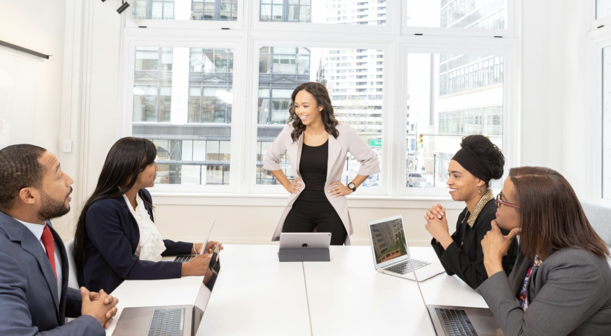 The Leadership Advantage: Building Teams That Excel in Sales at The Valley Collective