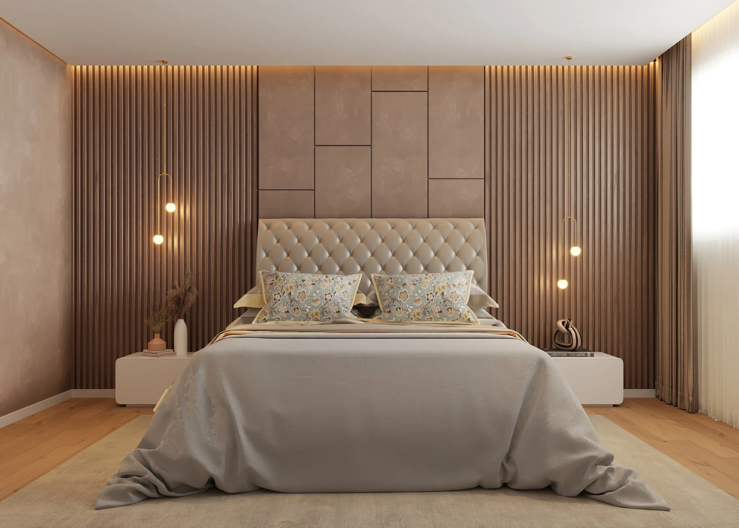 Cama de casal com cabeceira acolchoada e travesseiros decorativos florais, ao lado de uma mesa de cabeceira com plantas e livros, em um quarto moderno com parede de painéis de madeira e iluminação suave.