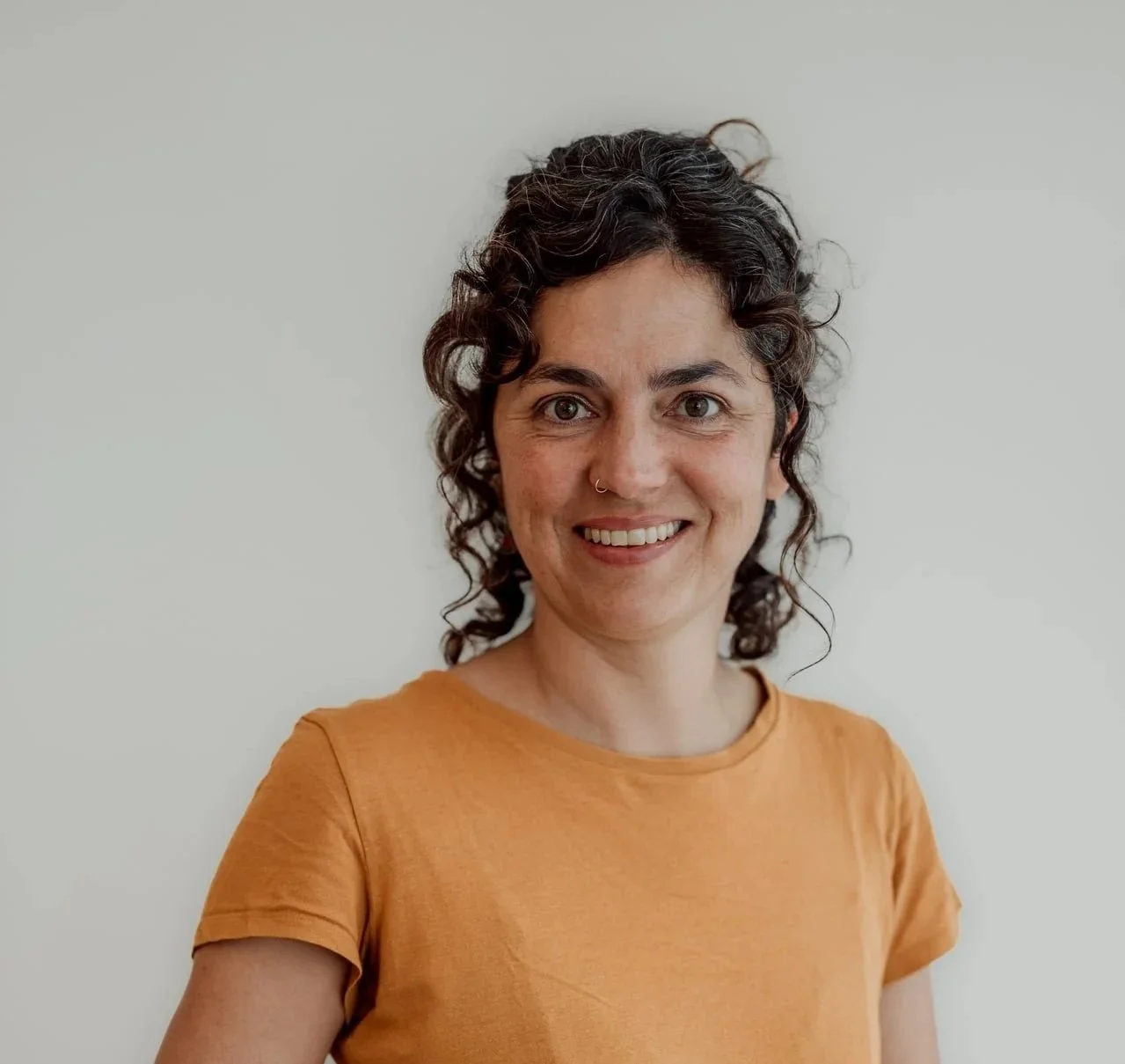 Portrait Corinne Pfister Naturheilpraktikerin TEN Praxis Somana Bern
