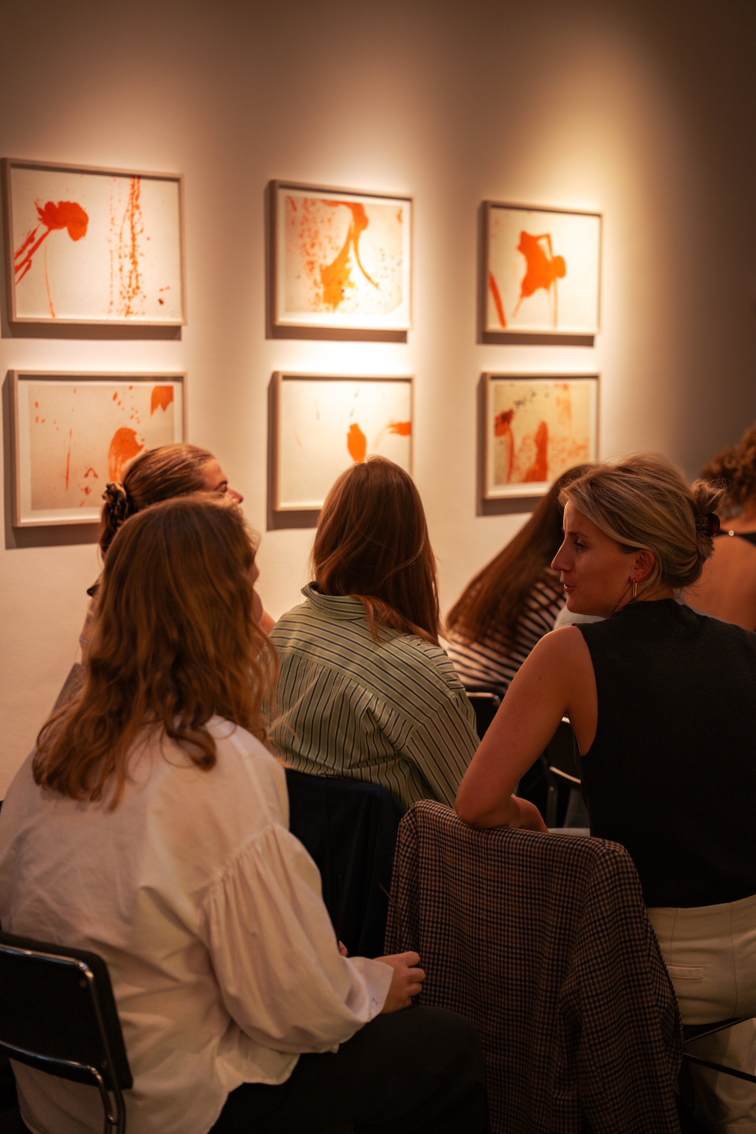 Ambassade Invites, Hotel Ambassade