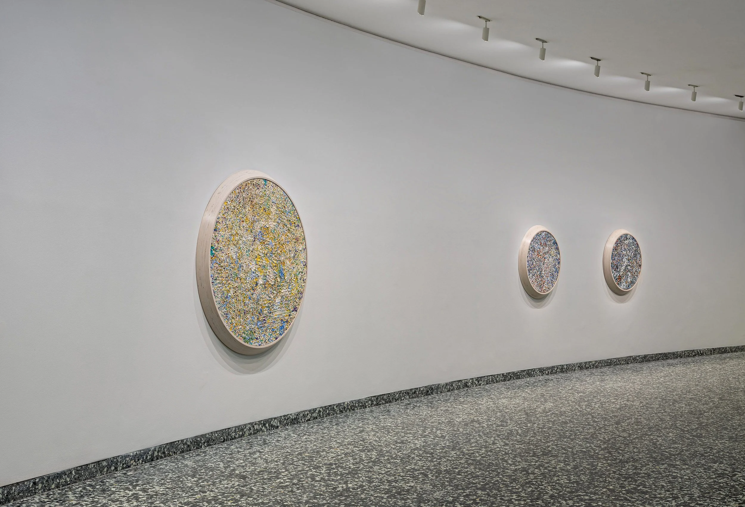 Sam Gilliam:  Full Circle / Hirshhorn Museum, Washington, DC