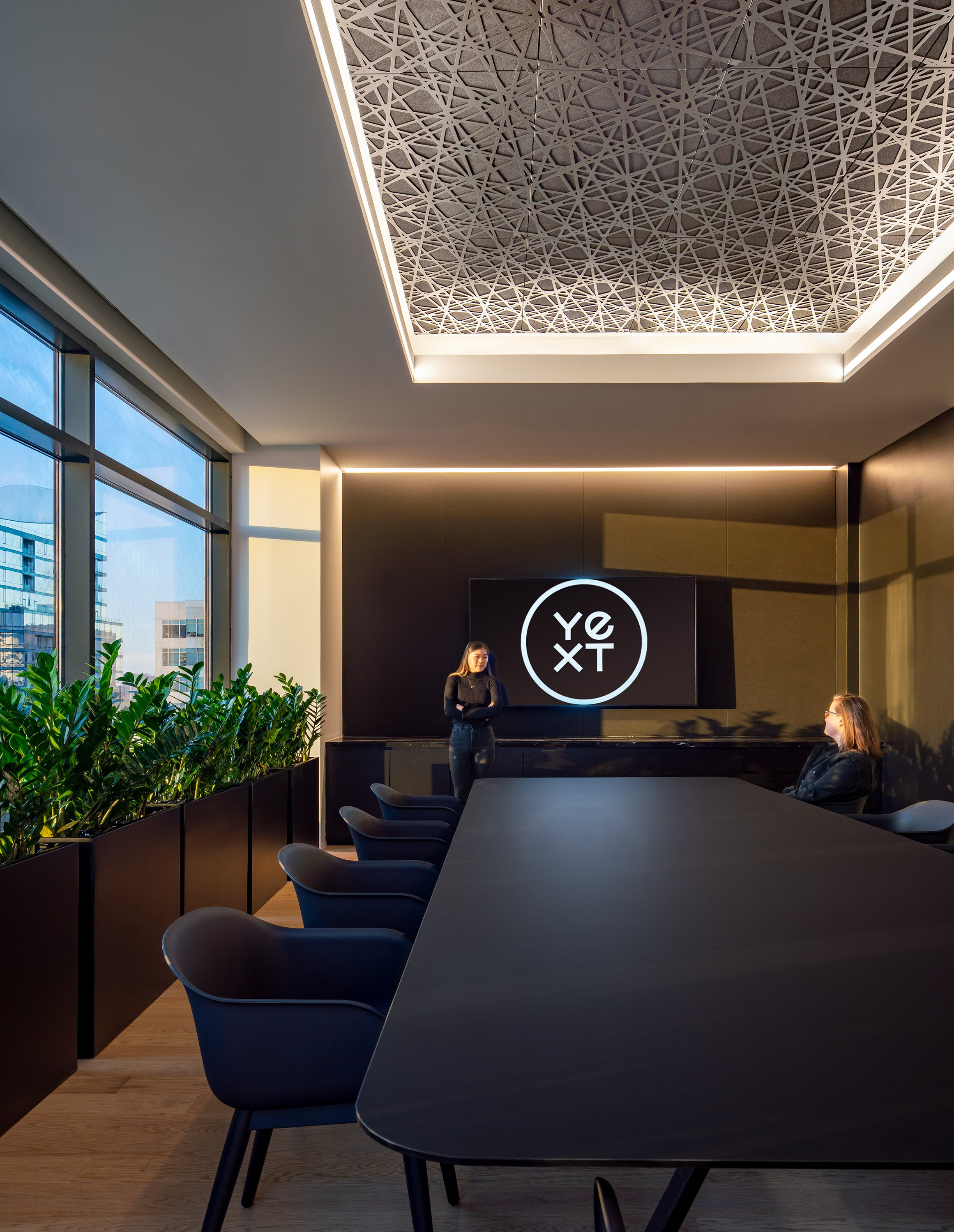 Yext, Arlington, VA / Architect:  IA Interior Architects