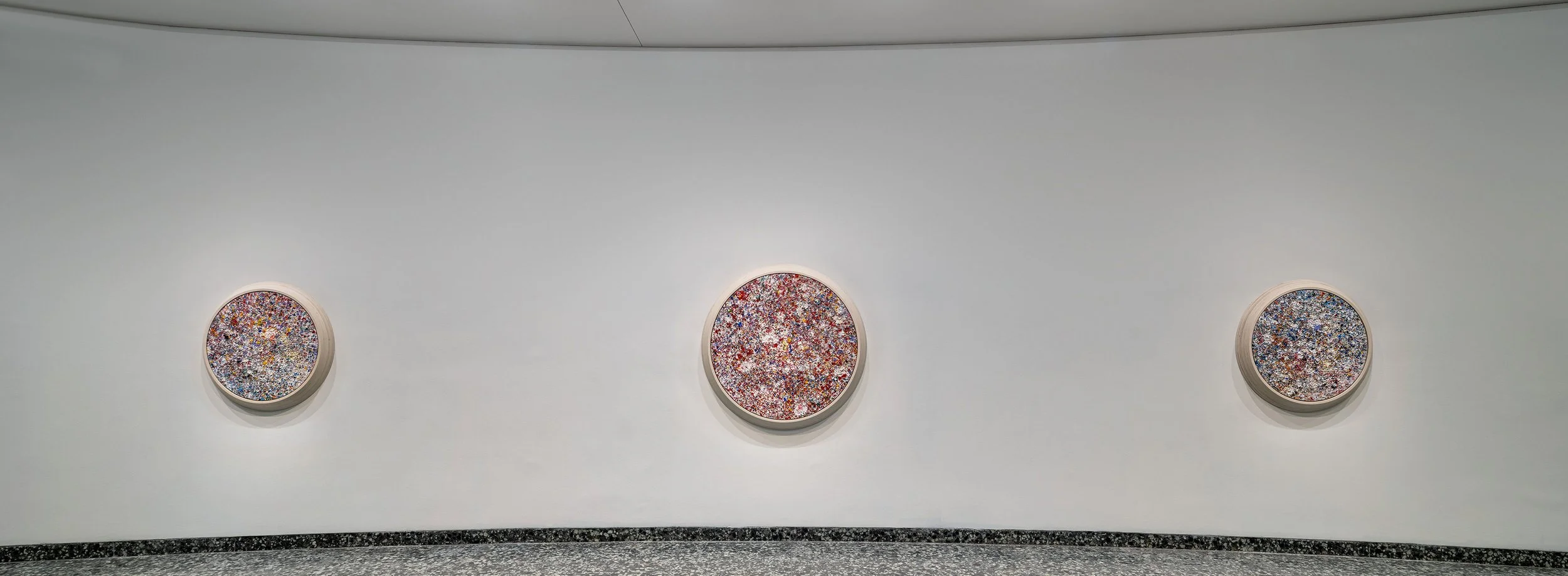 Sam Gilliam:  Full Circle / Hirshhorn Museum, Washington, DC