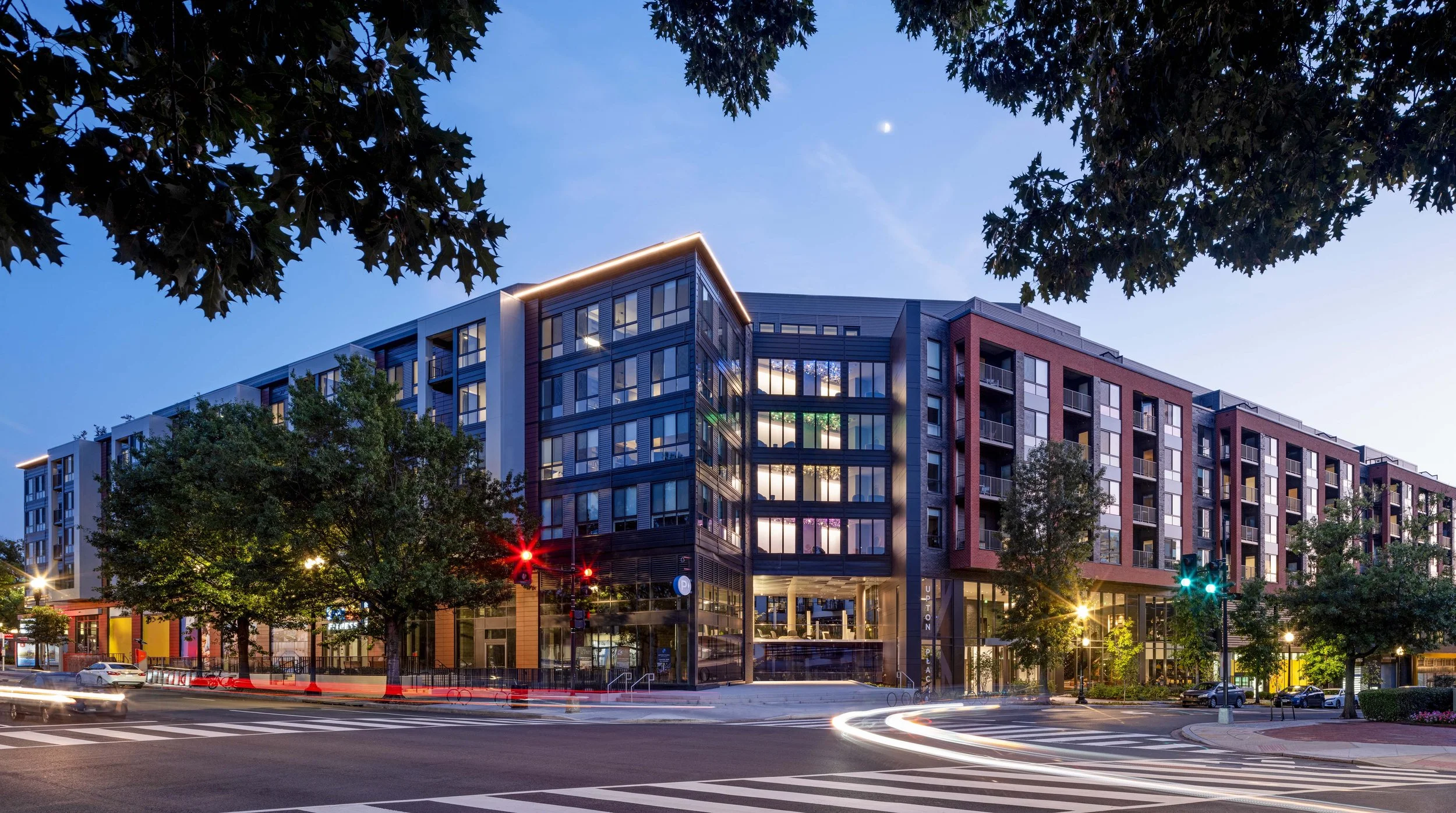 Upton Place, Washington, DC / Aimco and Donahoe Development