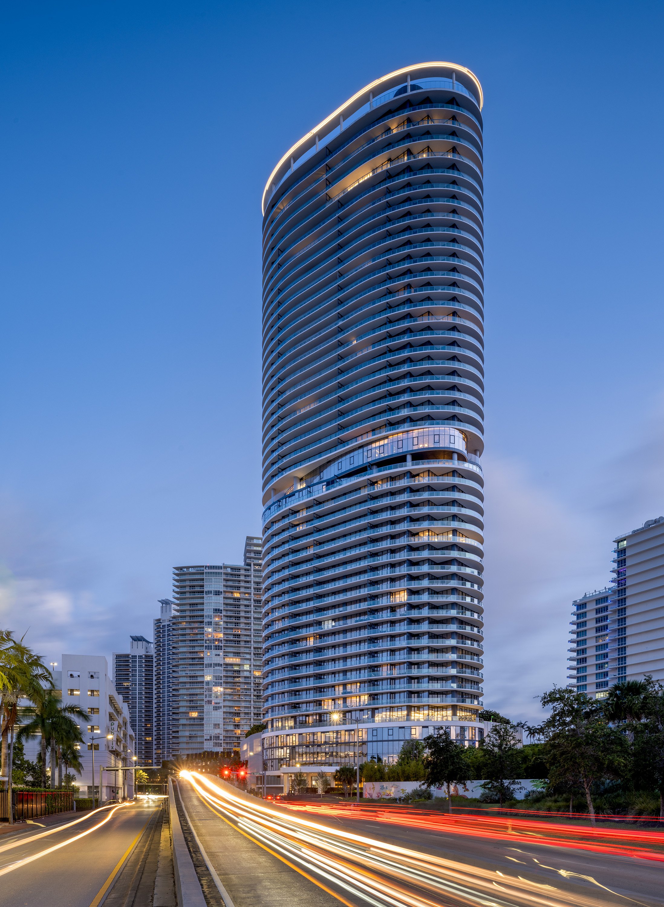 Five Park, Miami Beach, FL / Architect:  Arquitectonica