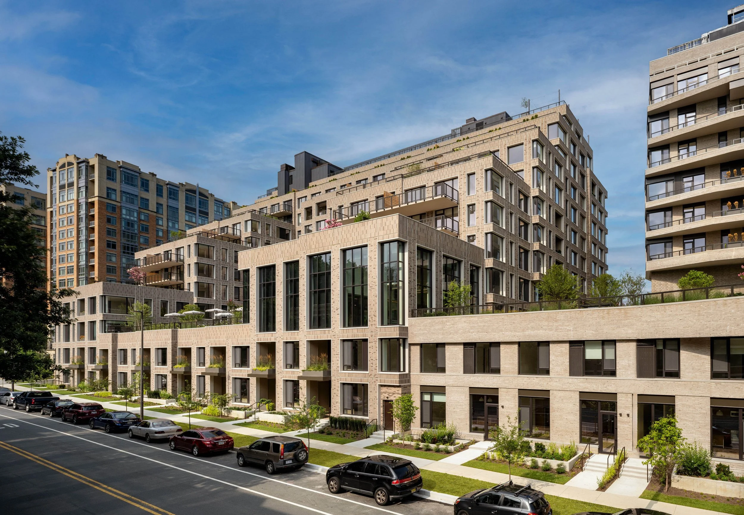 Ravel & Royale, Bethesda, MD / Developer:  Aimco & Fivesquares