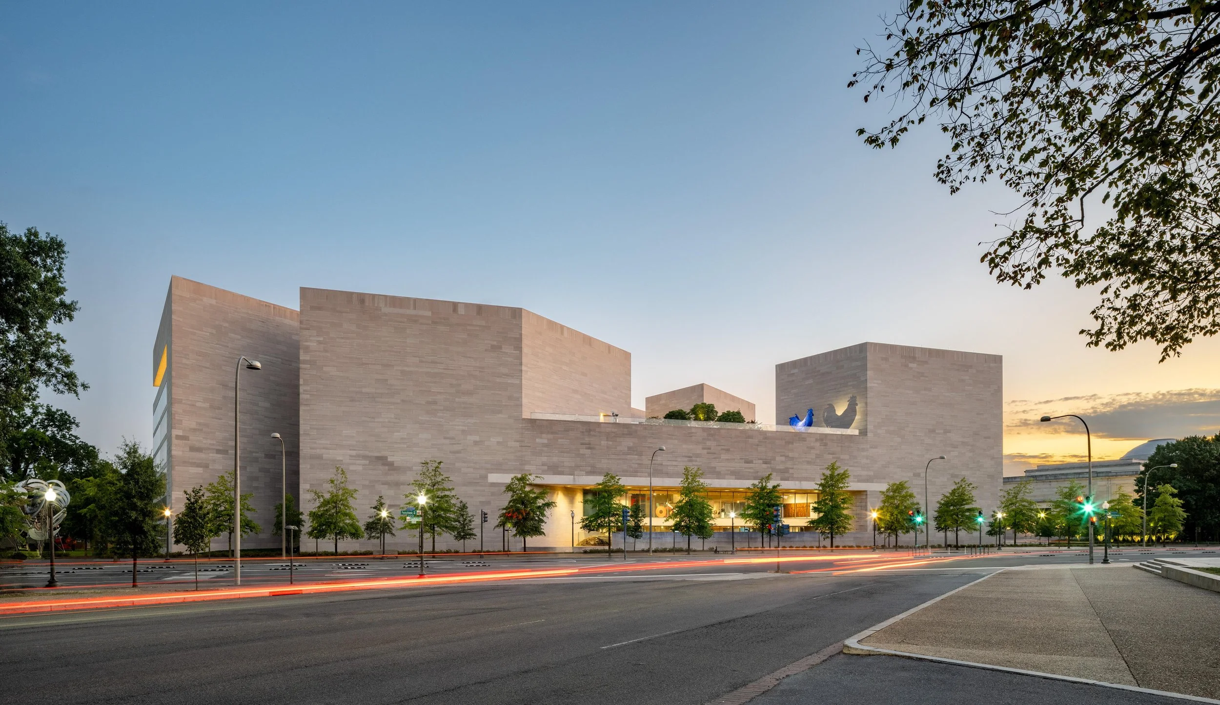 National Gallery of Art, East Building, Washington, DC / Architect:  I. M. Pei (Pei, Cobb, Freed & Partners)