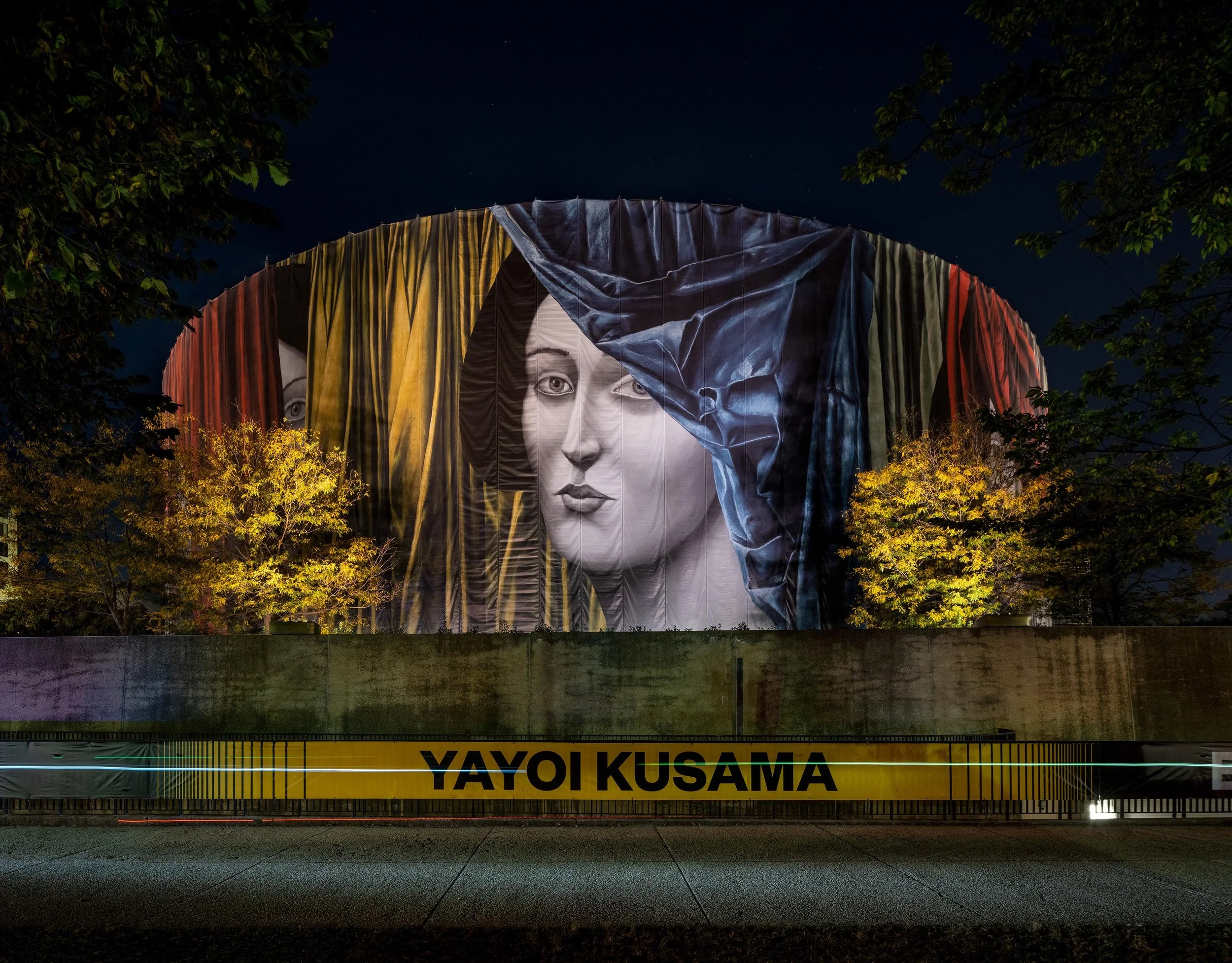 Nicolas Party:  Draw the Curtain, Hirshhorn Museum and Sculpture Garden / Smithsonian, Washington, DC