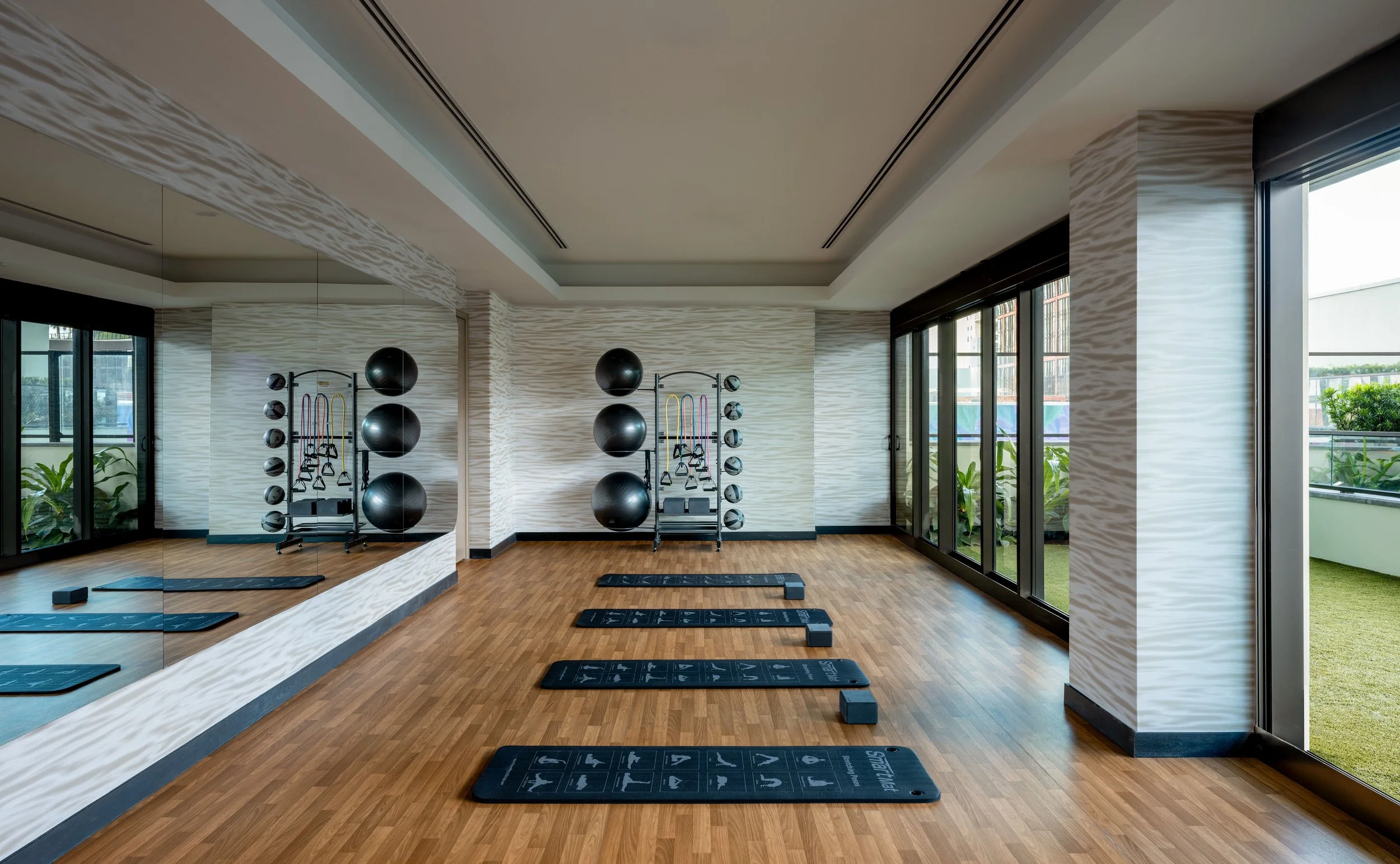 575 Rosemary, West Palm Beach, FL / Architects:  Elkus Manfredi, Leo A Daly / Developer:  Related