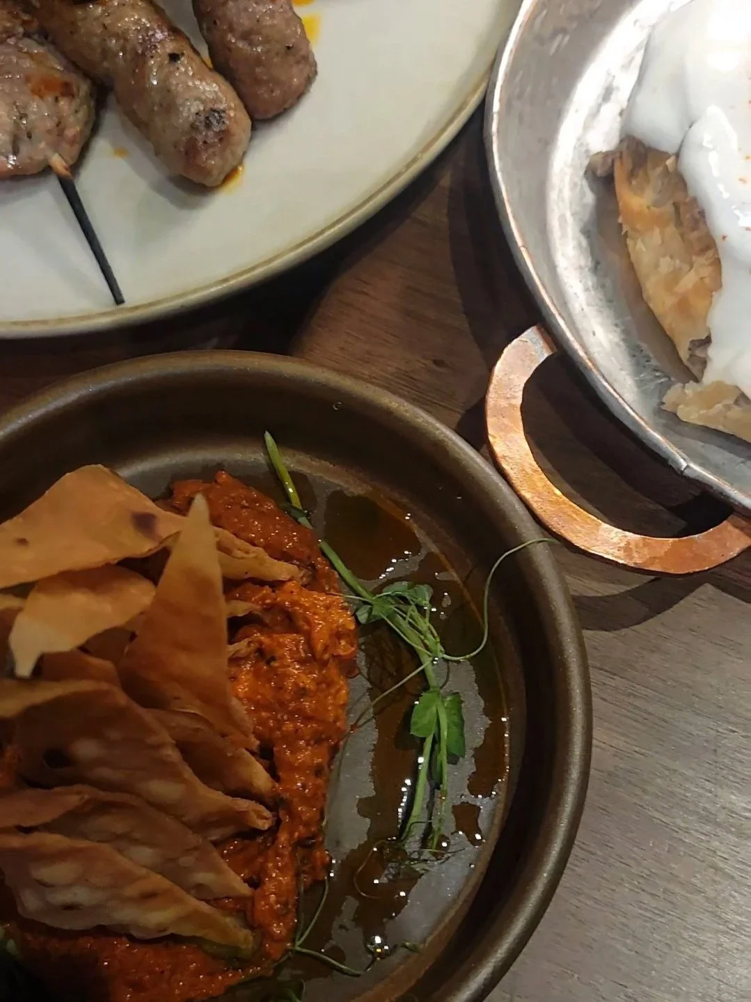 Shared plates at Taj Mahal