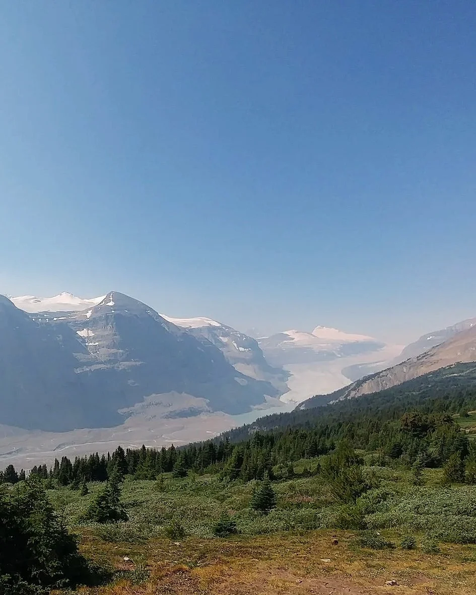  View of Saskatchewan Glacier on a smokey day 