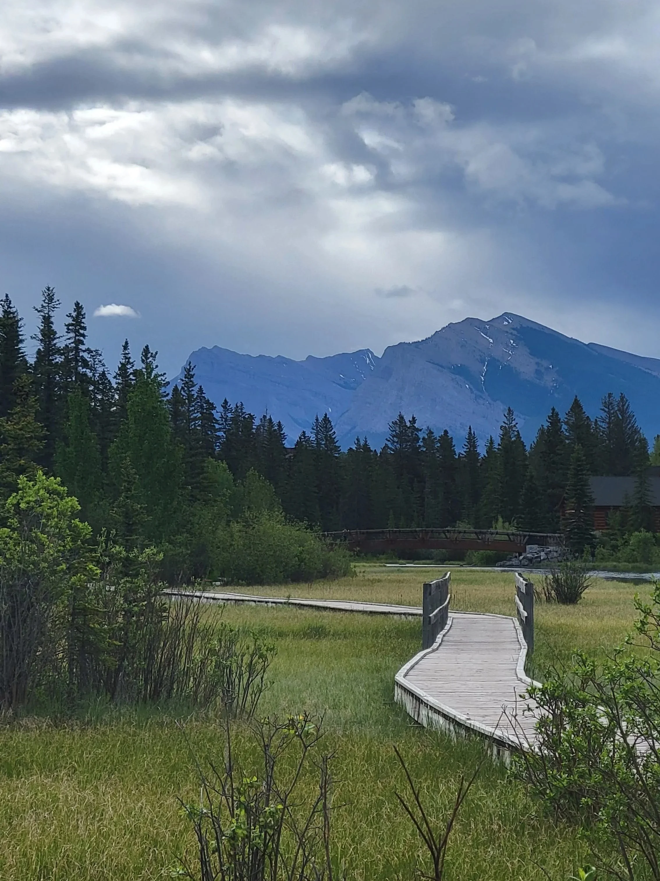 Staying in Canmore: Where to Stay + Why It’s Worth It | Canadian Rockies