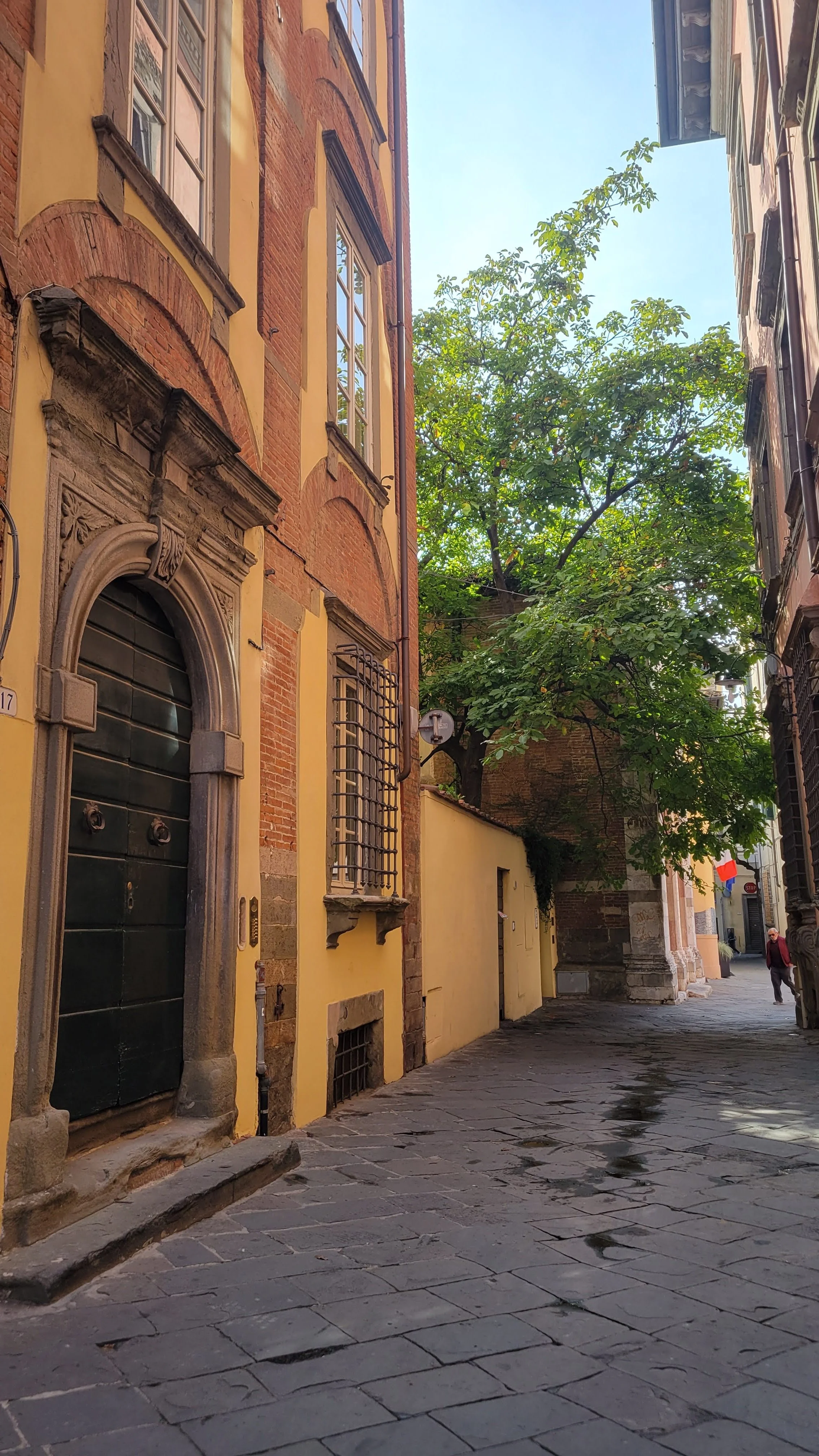 Lucca, Italy Travel Guide: What to Do, Eat &amp; See