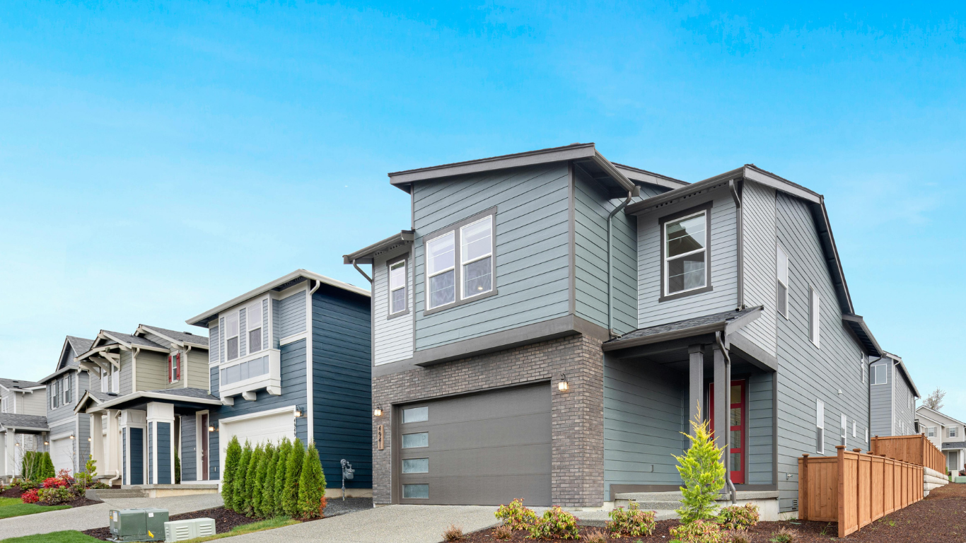 Octavio - ProServ Logo (12).png