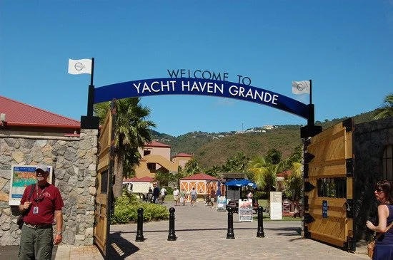 Yacht Haven Grande