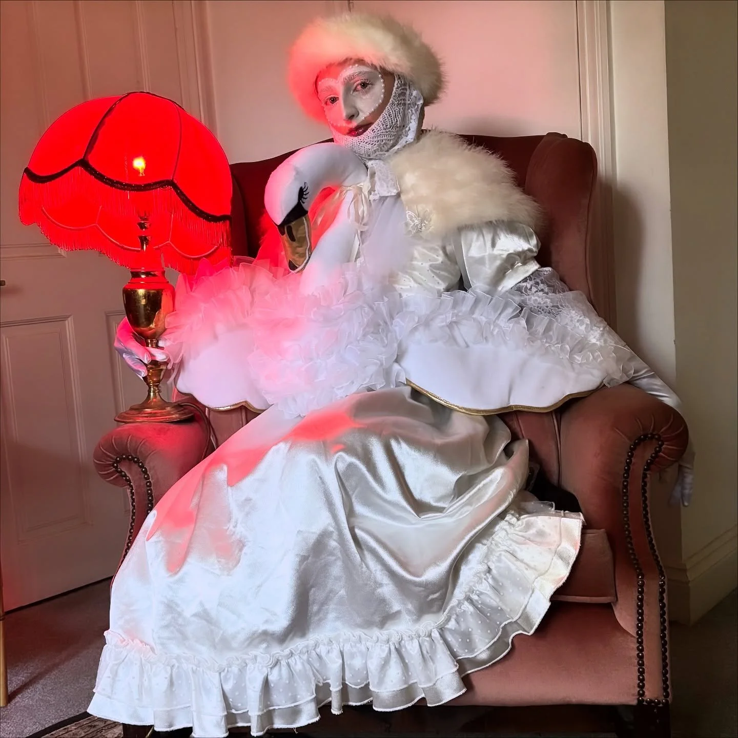 I call this year&rsquo;s costume &ldquo;I really loved Bj&ouml;rk&rsquo;s 2011 swan dress but combine it with inspo from Janet Weiss&rsquo;s white Rocky Horror makeup and throw it together in the most maximalist way&rdquo; 🦢🩸

I don&rsquo;t really 