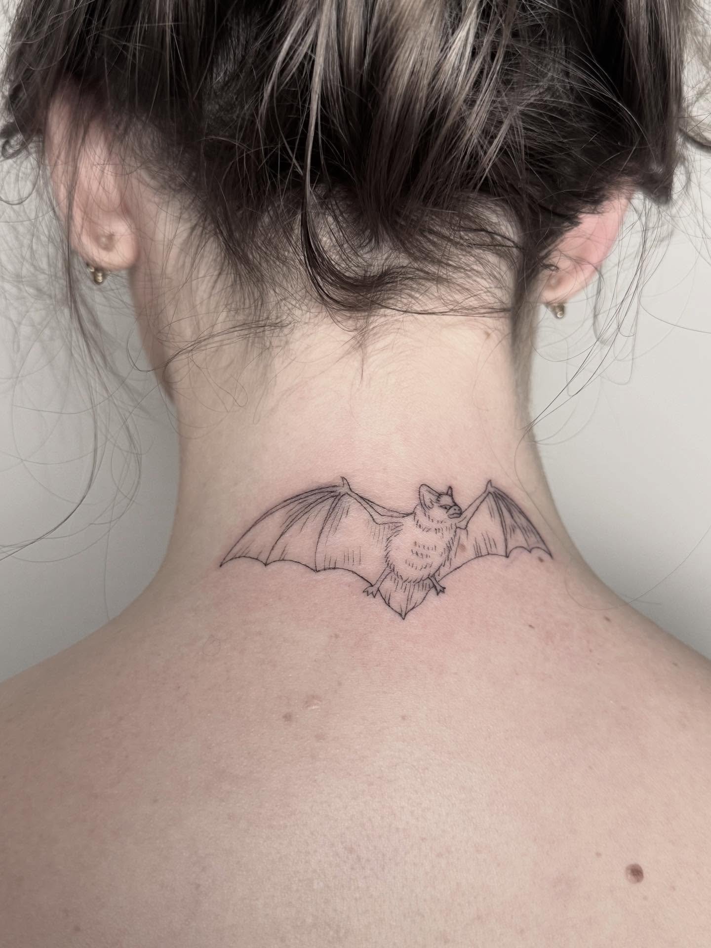 First tattoo for @jessmotif who is the gal behind our logo, all our graphic designing and website etc. what a legend! 
Done using single needle.

Once a goth&hellip;. Always a goth 🦇 

#femaletattooer #tattooed #bat #battattoo #singleneedle #finelin