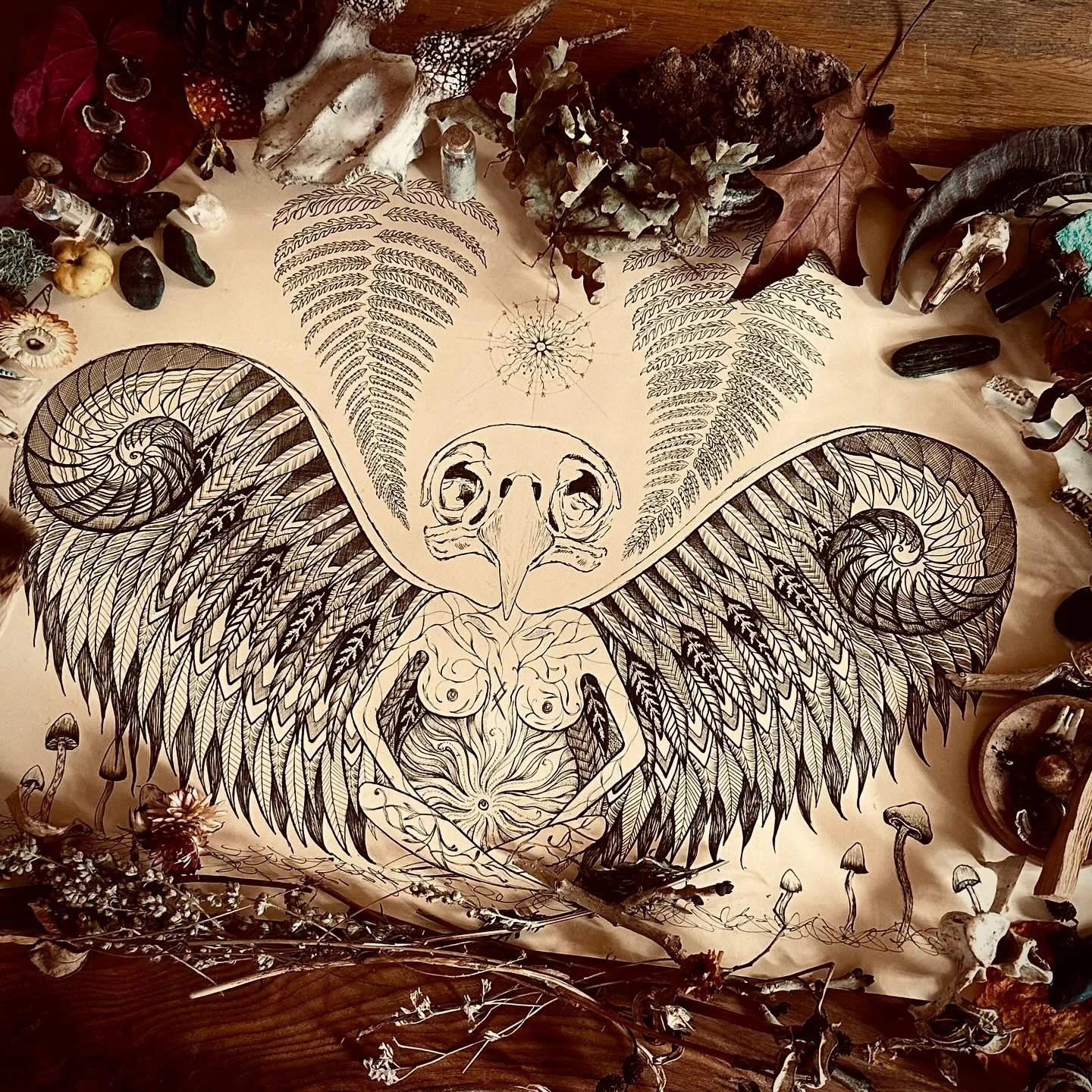 My biggest line drawing yet 

I started drawing her during my last months in Aotearoa, when I was feeling so much grief about leaving, saying goodbye to everything that had been home for nearly ten years 
But somehow knowing that I needed to spread m