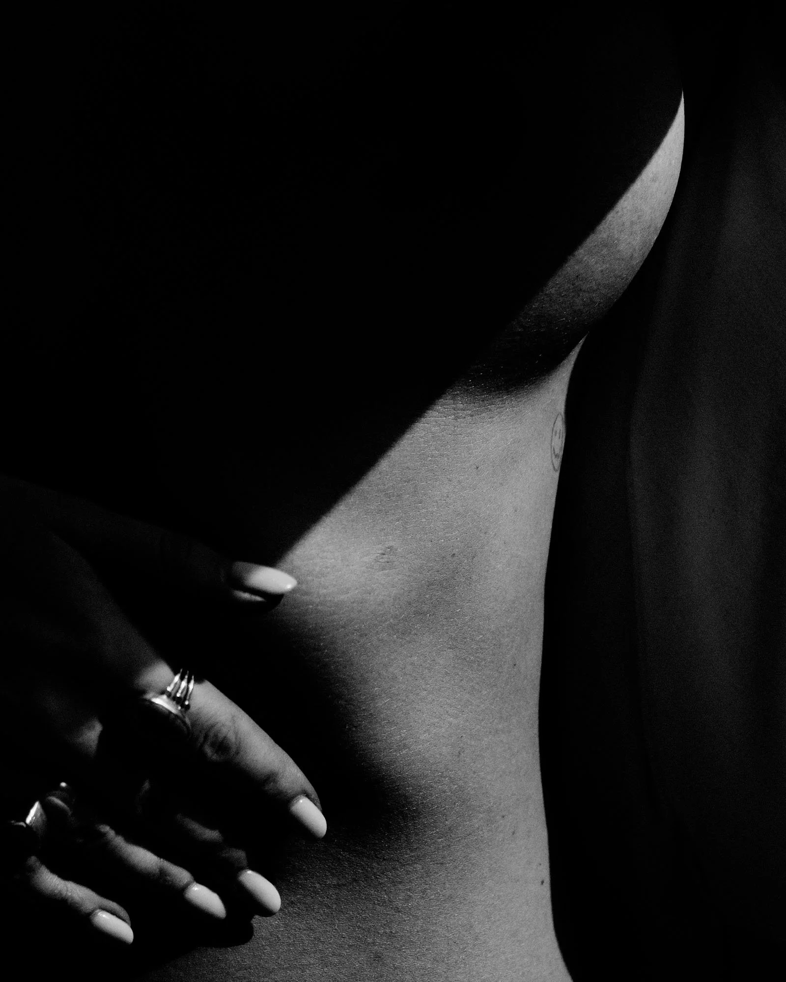 Art nude fine art portrait by Chris Mann
