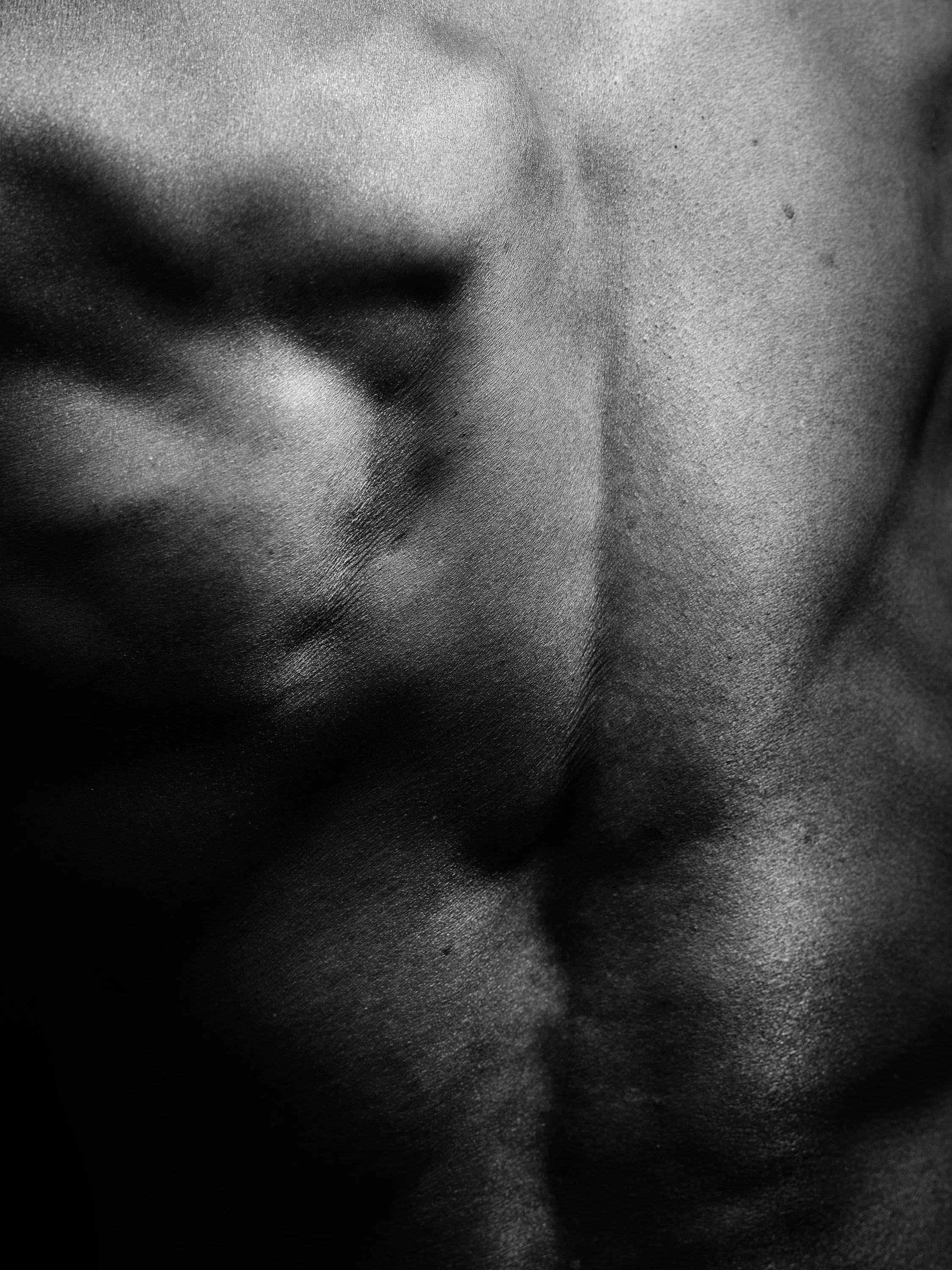 Fine art body portrait photography by Chris Mann