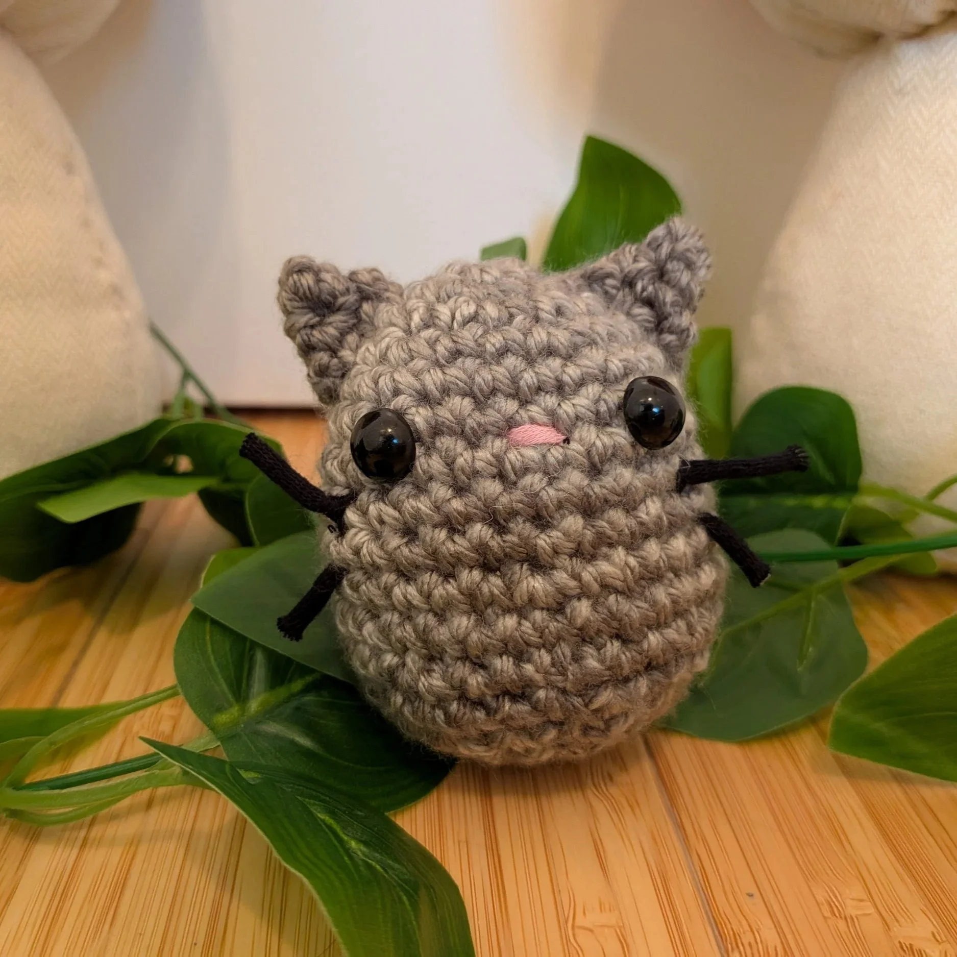 mini grey cat crocheted stuffy