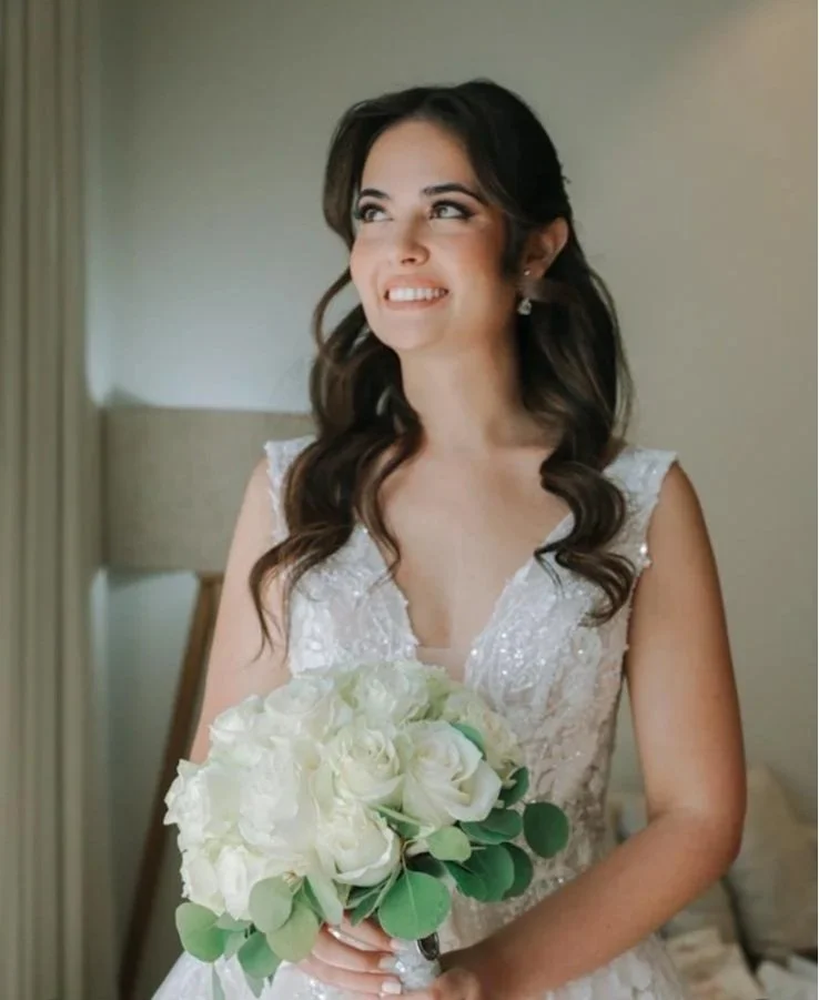 Portugal wedding, hair and makeup artist, José Félix Beauty, creating elegant and flawless bridal looks for destination weddings