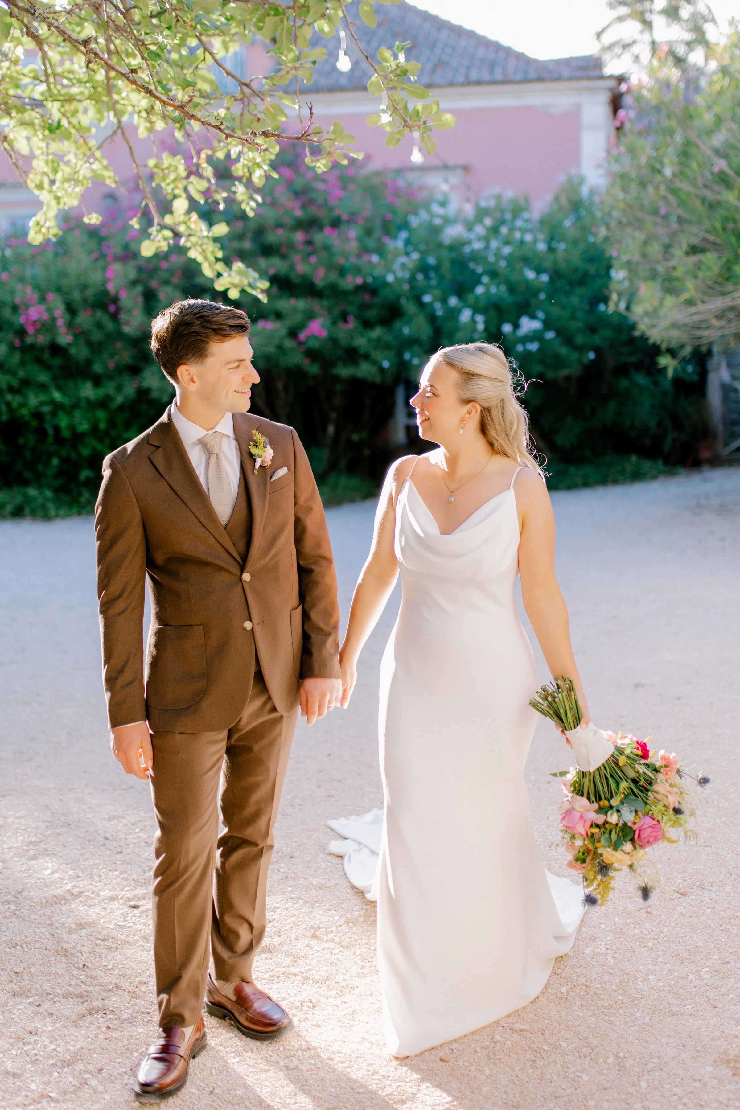 Portugal wedding, wedding photographer, Pedro Filipe Fotografia, capturing elegant and timeless destination weddings