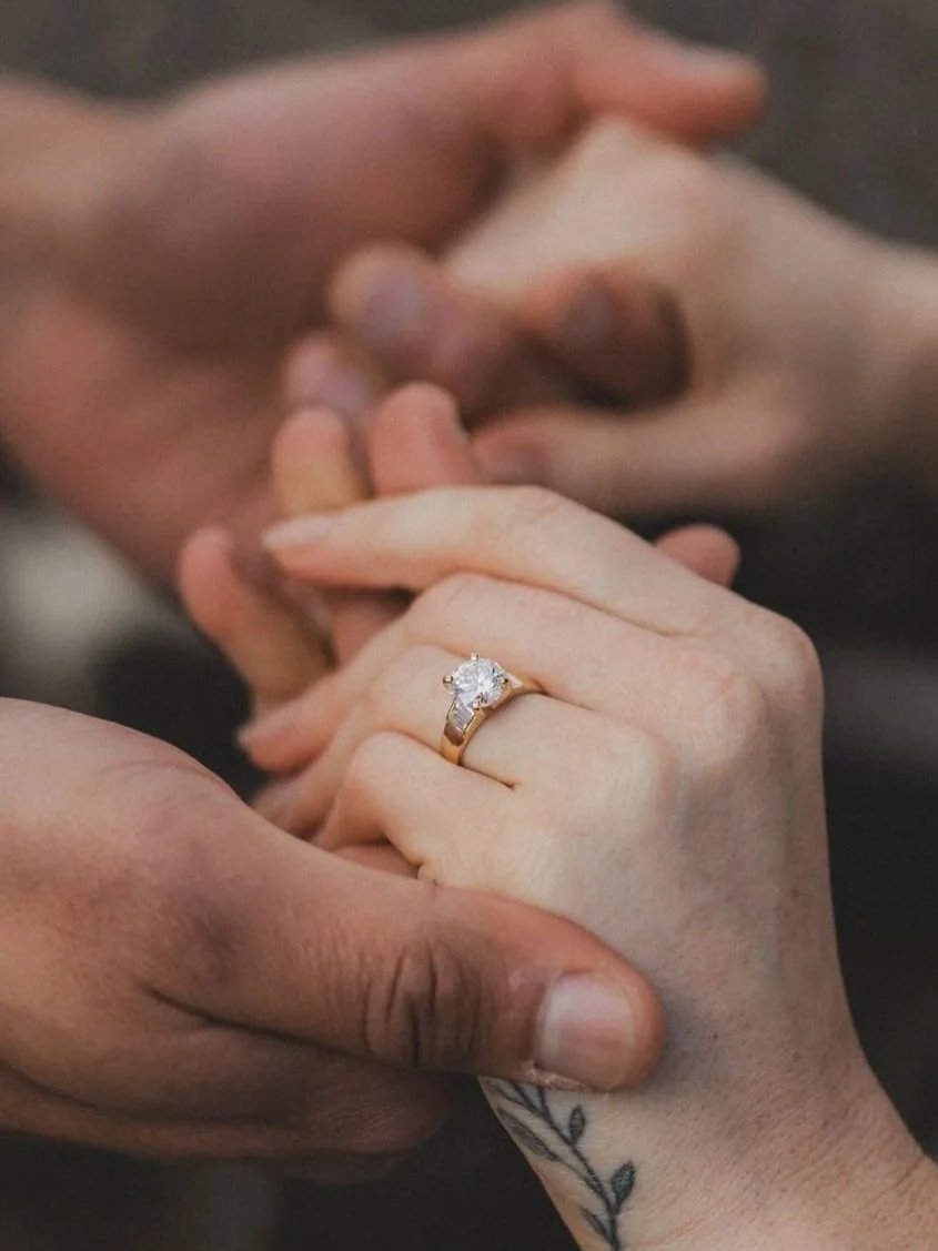 Bride era wedding inspiration in Portugal featuring emotional, intentional and elegant moments captured by top wedding professional