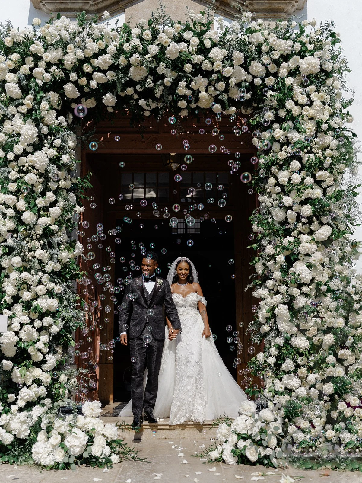 Portugal wedding, floral designer, Decorelle, creating elegant and bespoke floral designs for destination weddings