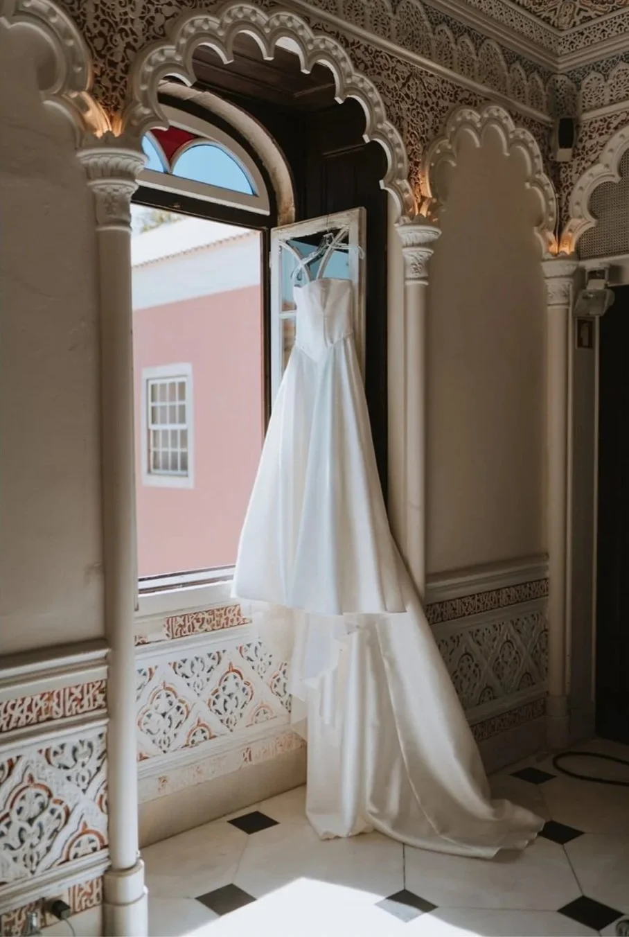 Portugal wedding, destination wedding planner, Memorelle Weddings, creating elegant and personalised wedding experiences